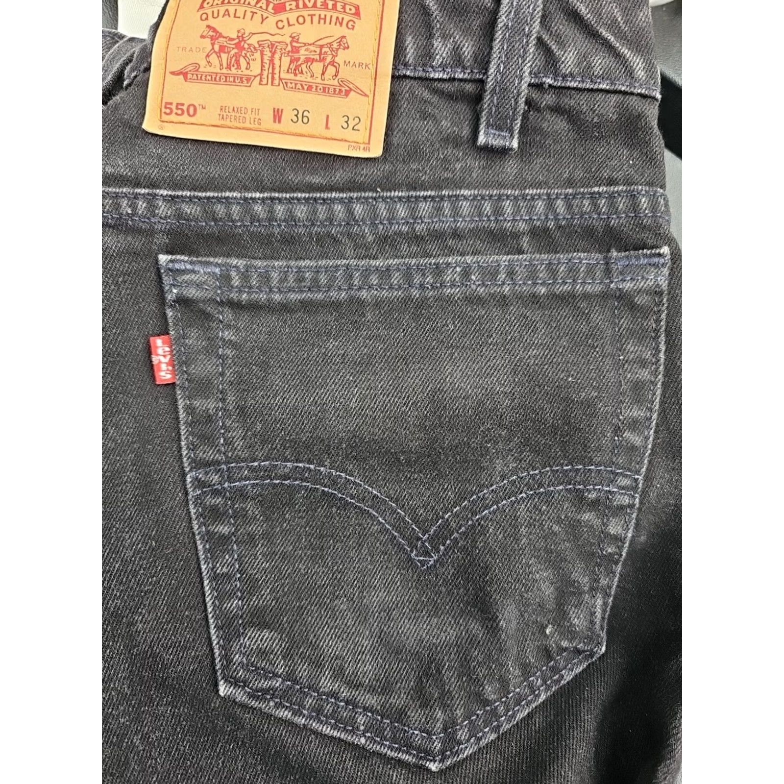 Levi's VINTAGE Levi’s 550 Black Denim Jeans Made In USA Size 36x32 Relaxed Fit Mens Jeans 90s USA Distressed Fade Size US 36 / EU 52 - 5 Thumbnail