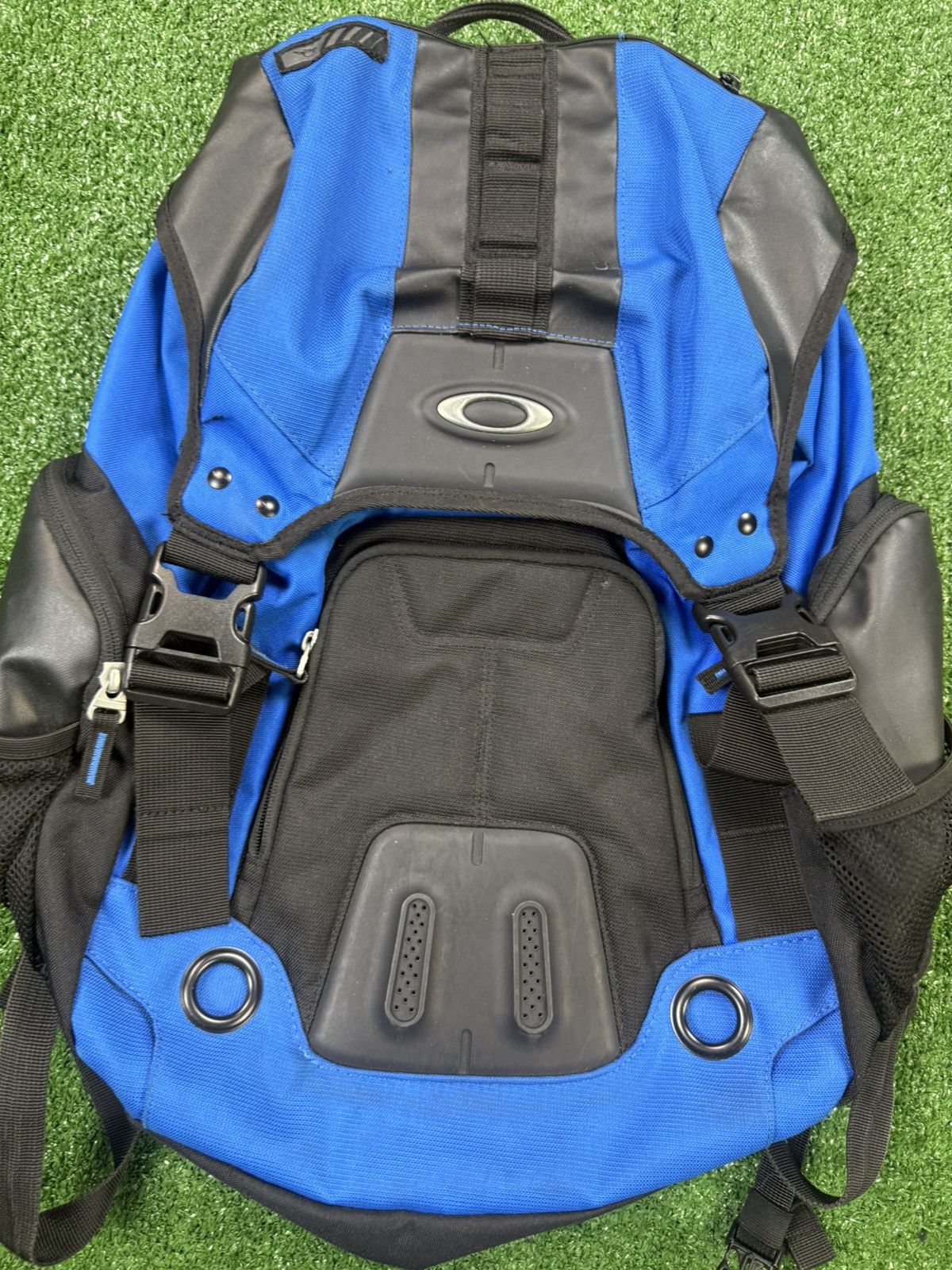 Oakley Vintage Oakley Hydro backpack blue and black tactical-pack Size ONE SIZE - 2 Thumbnail