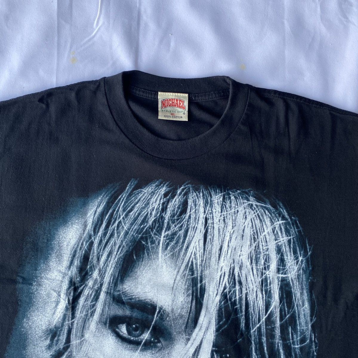Band Tees × Vintage *RARE* VTG 90s Kurt Cobain 1967 - 1994 Memorial Size US XL / EU 56 / 4 - 4 Thumbnail