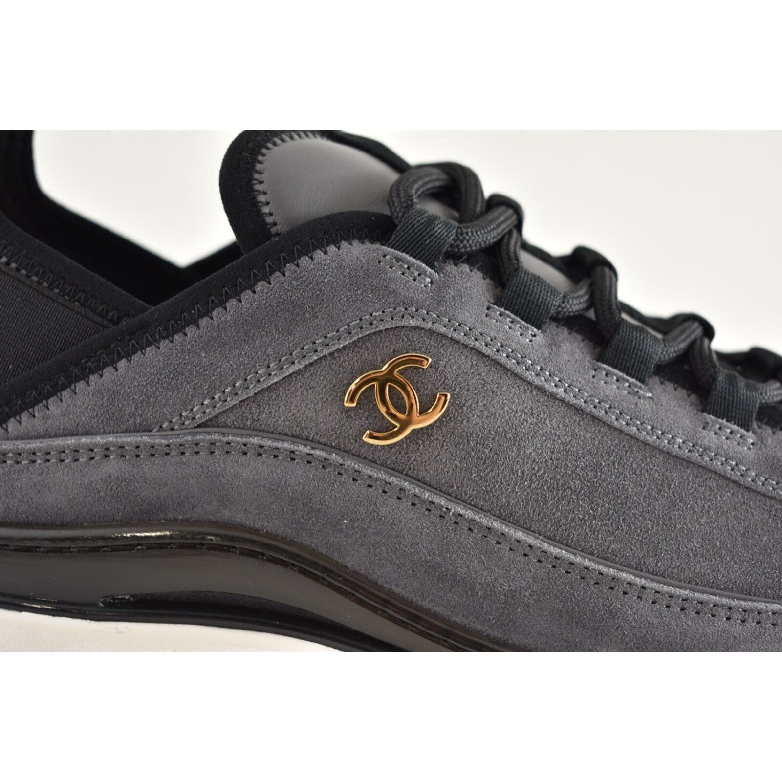 Chanel Chanel 23K Mens Grey Black White CC Logo Lace Up Low Top Size US 11 / EU 44 - 3 Thumbnail