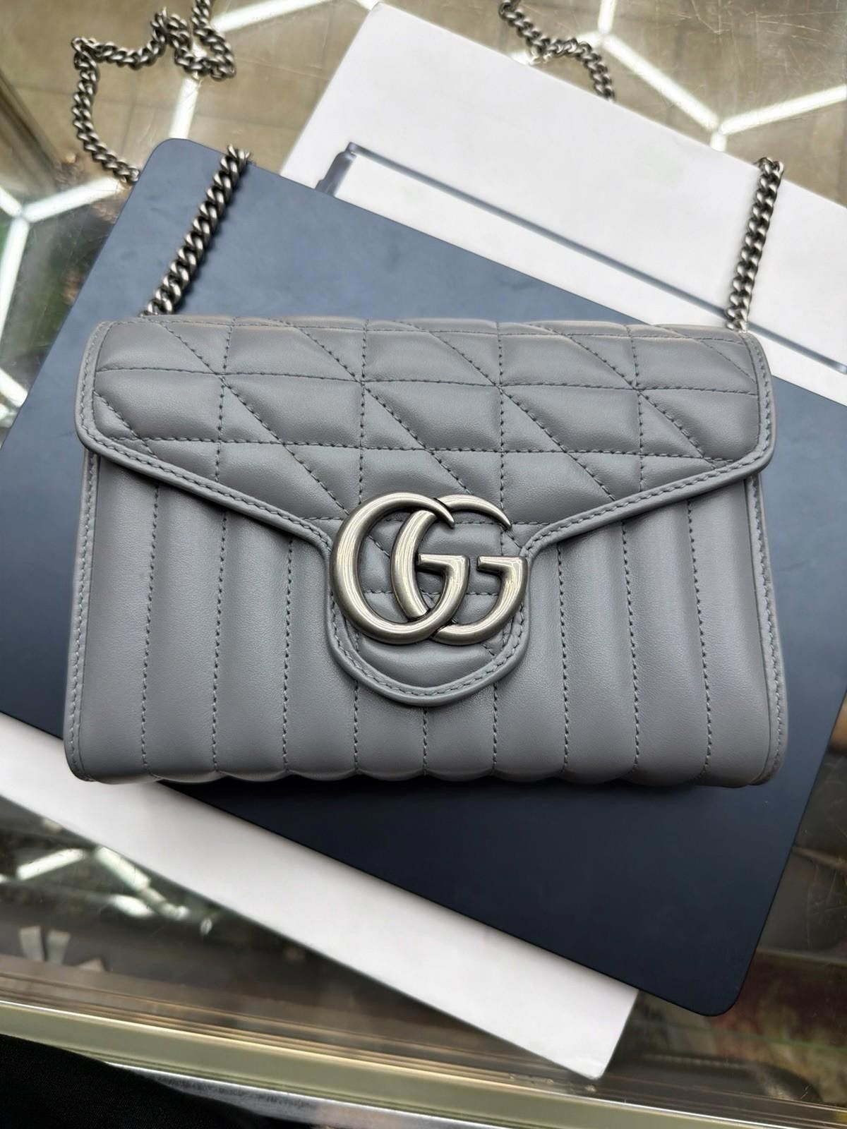 Gucci GUCCI GG Marmont Small Shoulder Bag/ Gray $2000 RARE Size ONE SIZE - 2 Thumbnail