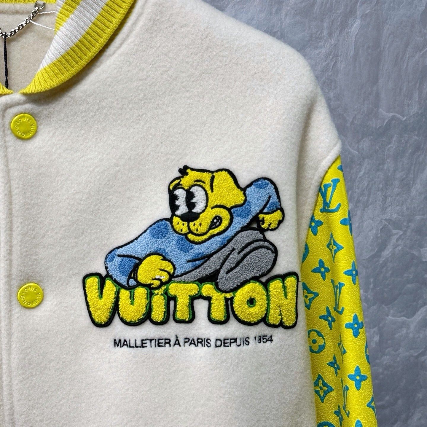 Louis Vuitton Louis Vuitton Embroidered Puppy Patchwork Jacket Size US M / EU 48-50 / 2 - 3 Thumbnail