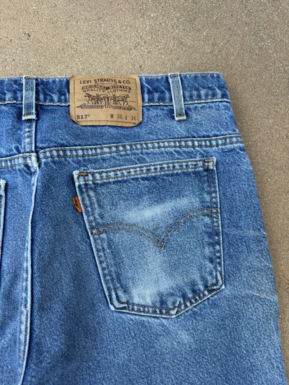 Levi's Vintage 90’s Levi’s 517 Orange Tab Bootcut Flare Jeans 35x30 Size US 35 - 8 Thumbnail