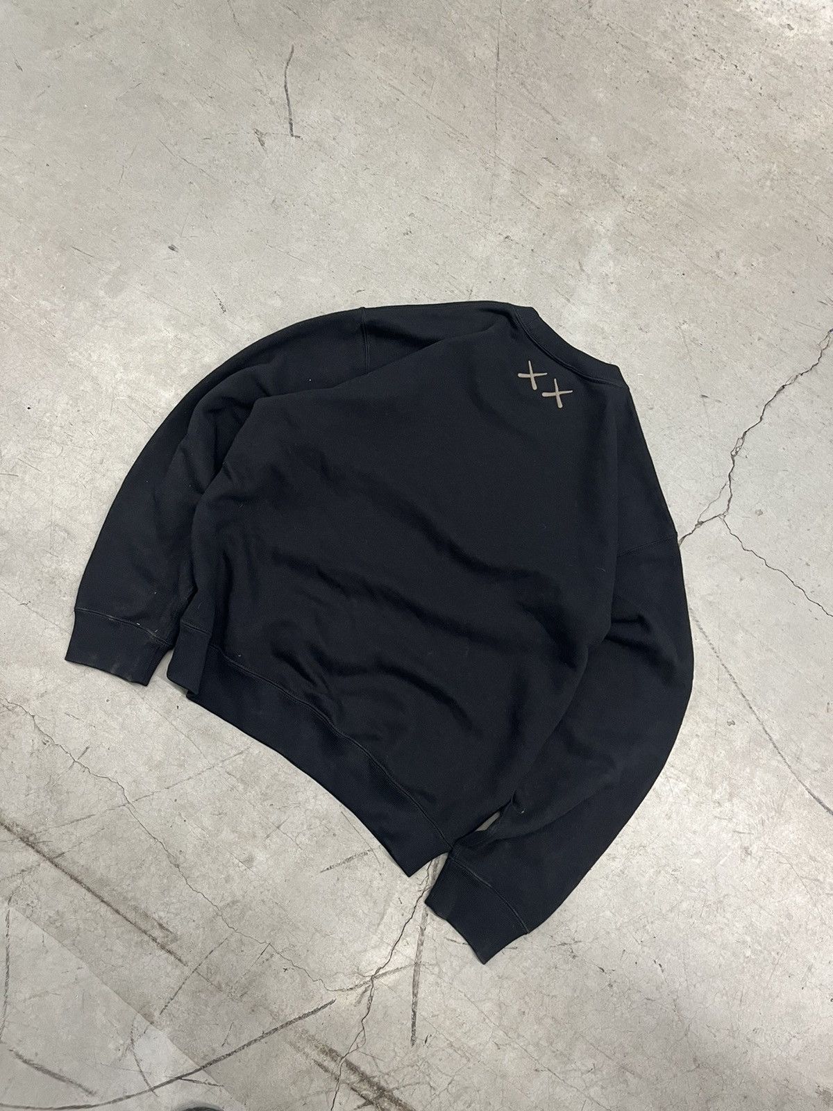 Kaws × Uniqlo Kaws X Uniqlo Size US M / EU 48-50 / 2 - 3 Thumbnail
