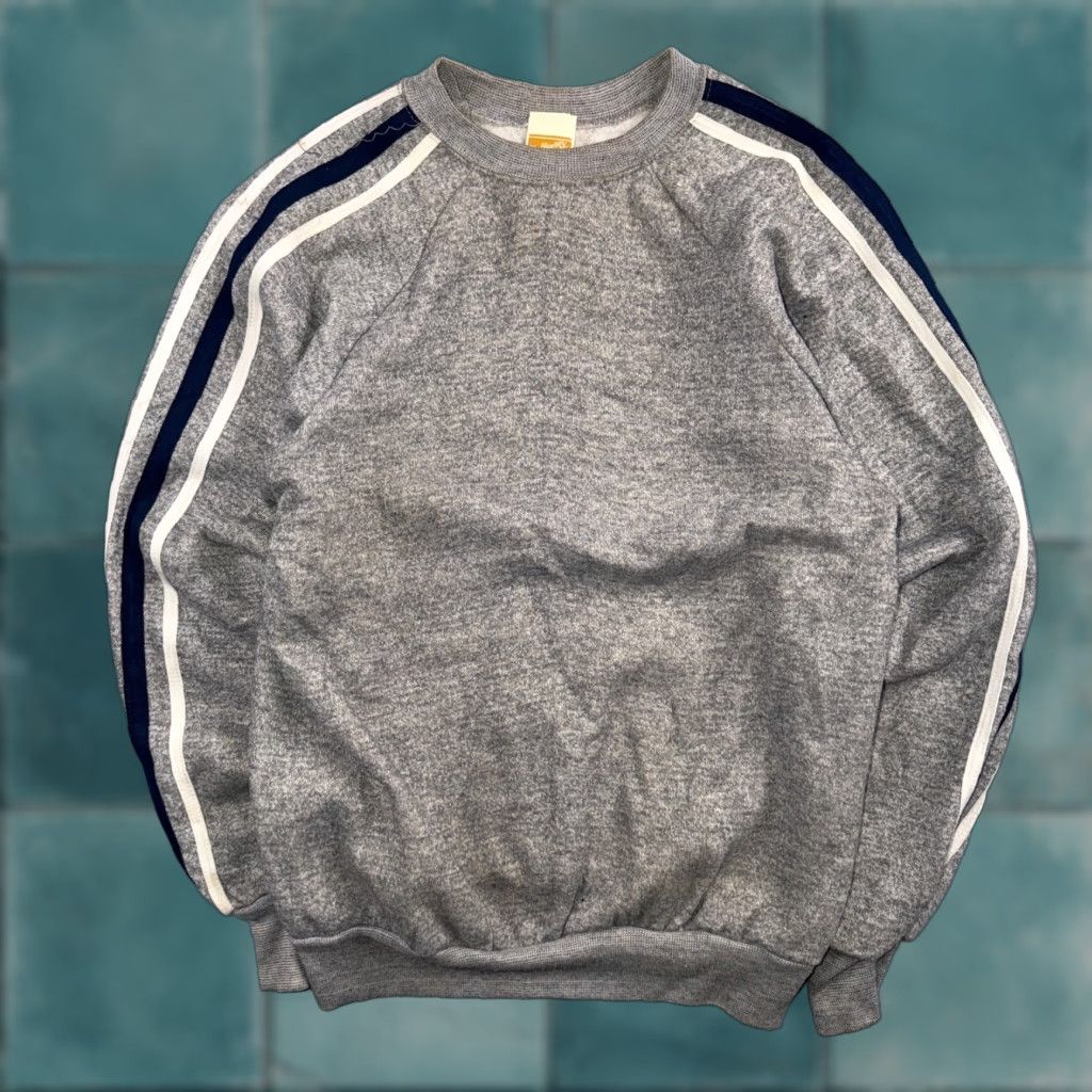 Vintage VINTAGE 1980s Challenge Sweatshirt Crewneck Gray Raglan Medium Men 90s Graphic Print All Seasons Striped Jumper Size US M / EU 48-50 / 2 - 1 Thumbnail