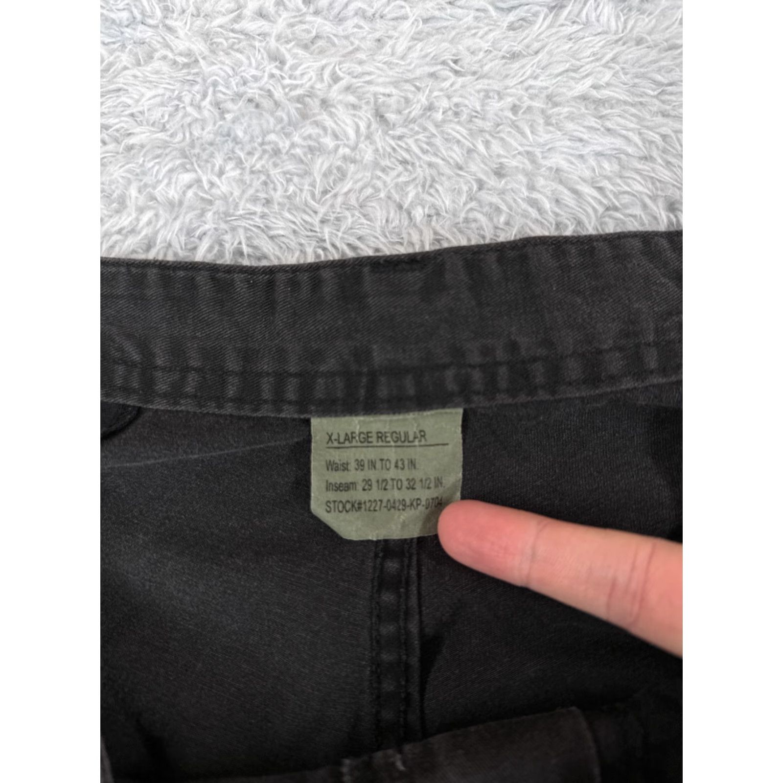 Vintage Men's Tactical Pants Cargo Pants Adult XL Black Canvas Stretch Pockets 30in Inseam, Regular Fit, Button Accents, Workwear/Outdoor, Americana Theme Size US 36 / EU 52 - 6 Thumbnail
