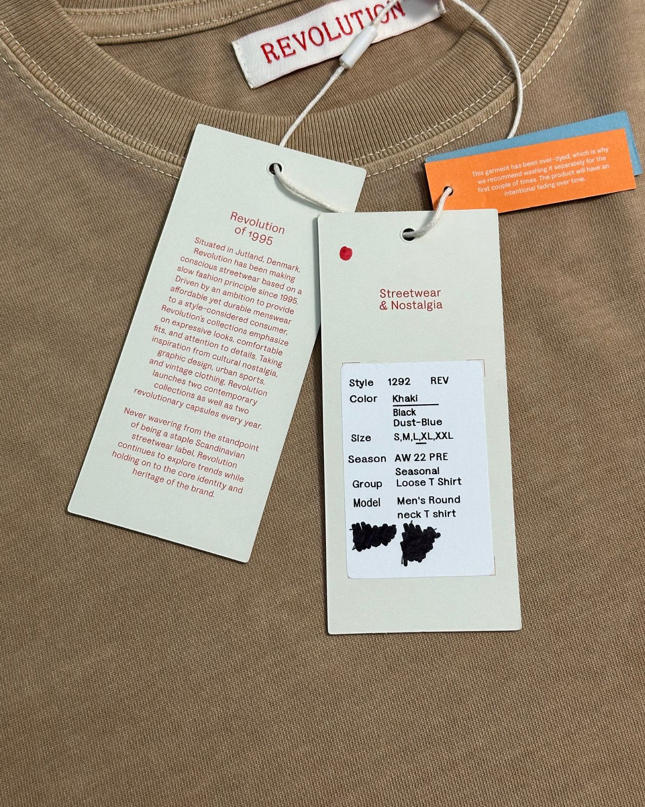 Other Sample NWT Revolution of 1995 Embroidered Logo T-Shirt Large Size US L / EU 52-54 / 3 - 7 Thumbnail