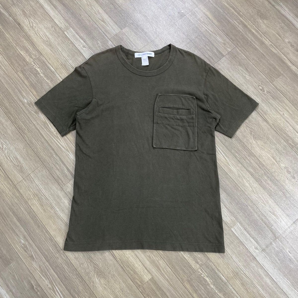 Comme des Garcons Vintage Comme Des Garcons Tshirt CDG Pocket Army Tee Size US L / EU 52-54 / 3 - 1 Thumbnail