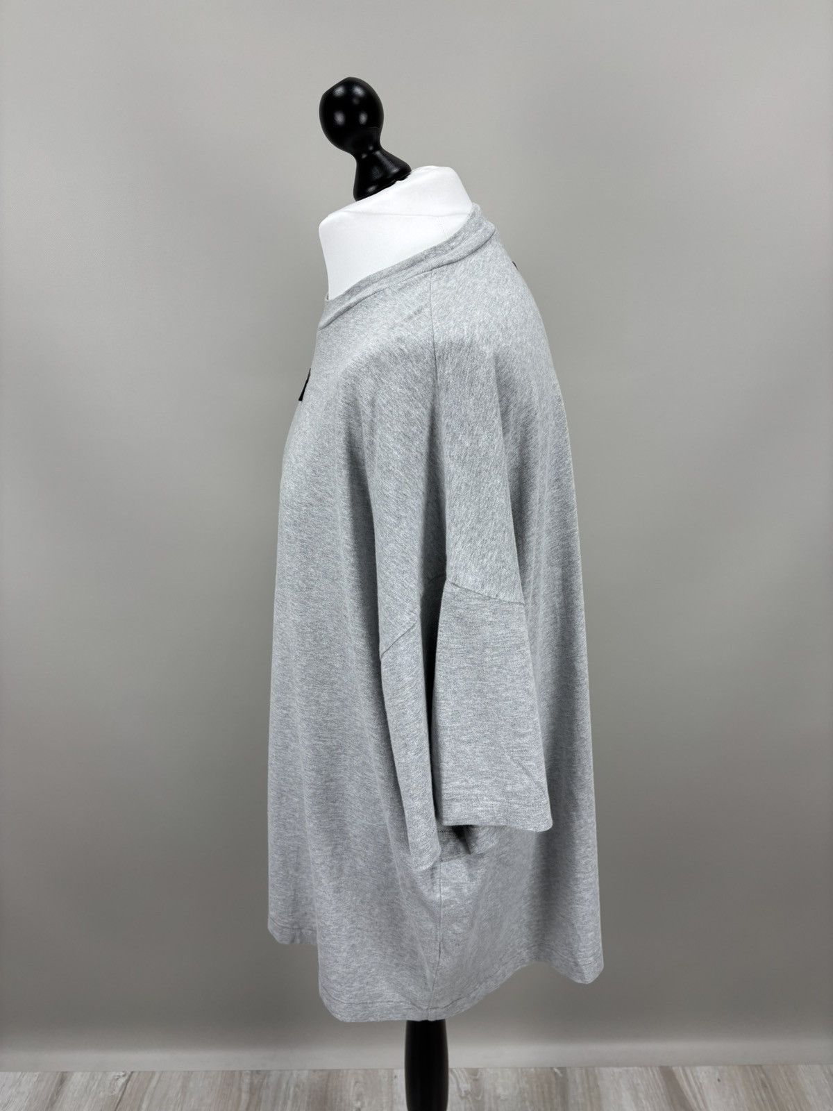 Essentials × Fear of God Mens t shirt Essentials Fear of God Size XL/XXL Color Gray Size US XL / EU 56 / 4 - 10 Thumbnail