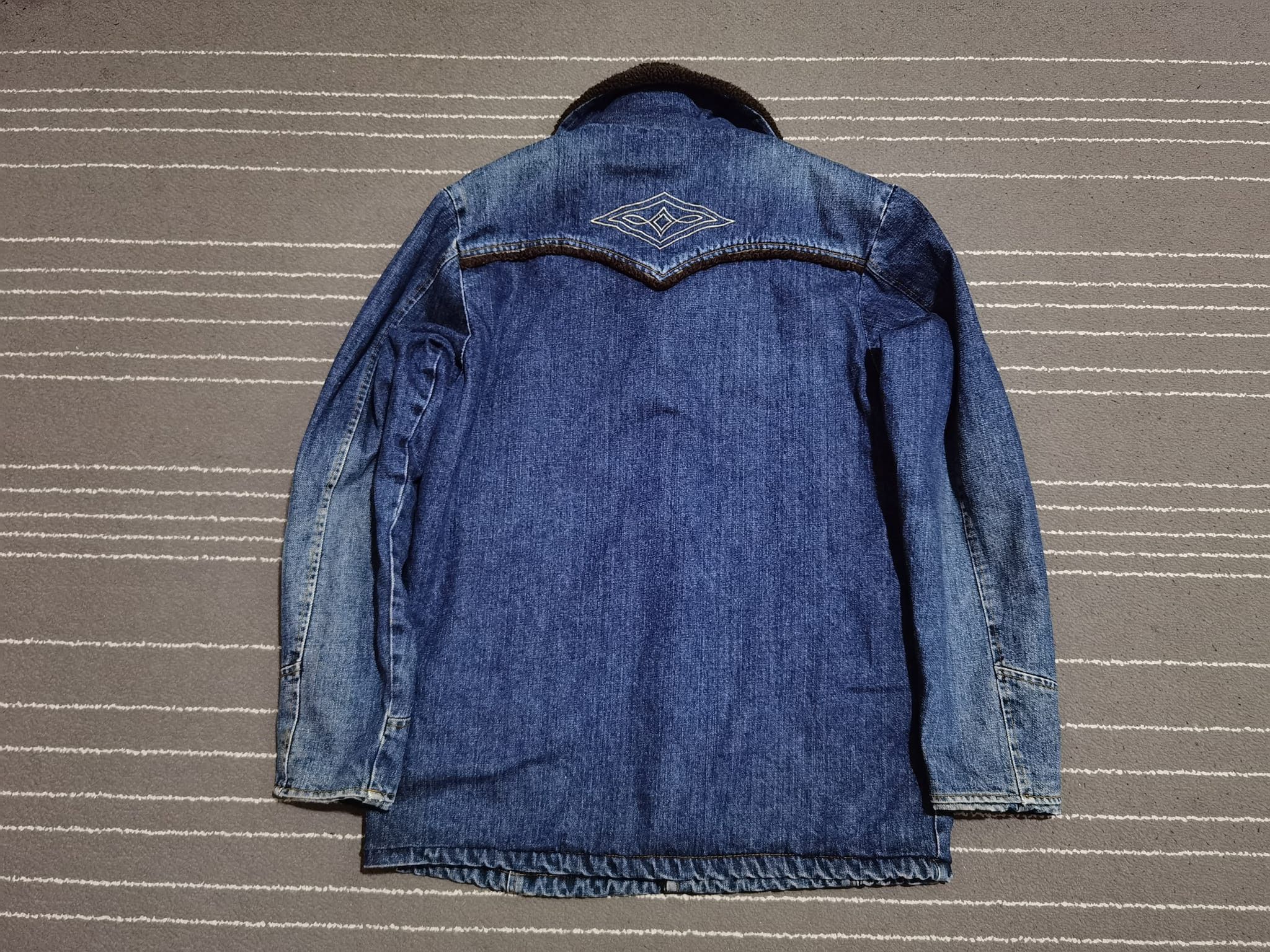 Levi's Levis RED TAB sherpa denim jacket L 2086 Size US M / EU 48-50 / 2 - 4 Thumbnail