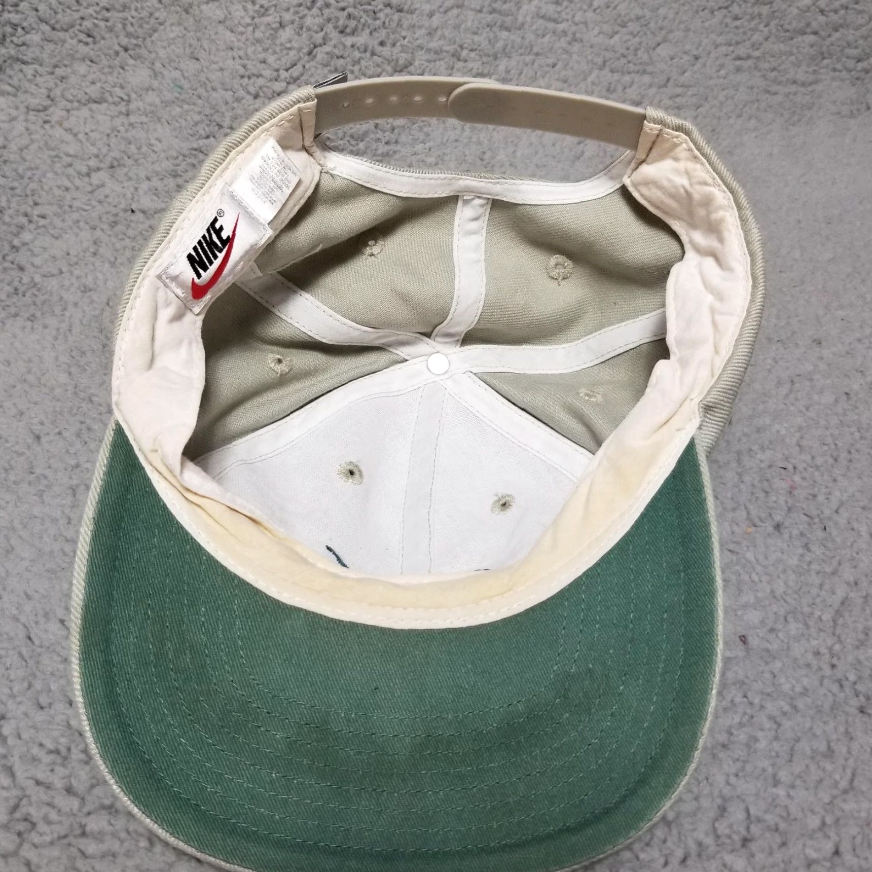 Nike VINTAGE Nike Hat Cap Snap Back One Size Ivory Twill Center Swoosh Embroidered 90s Men Adjustable/Adult Size ONE SIZE - 2 Thumbnail