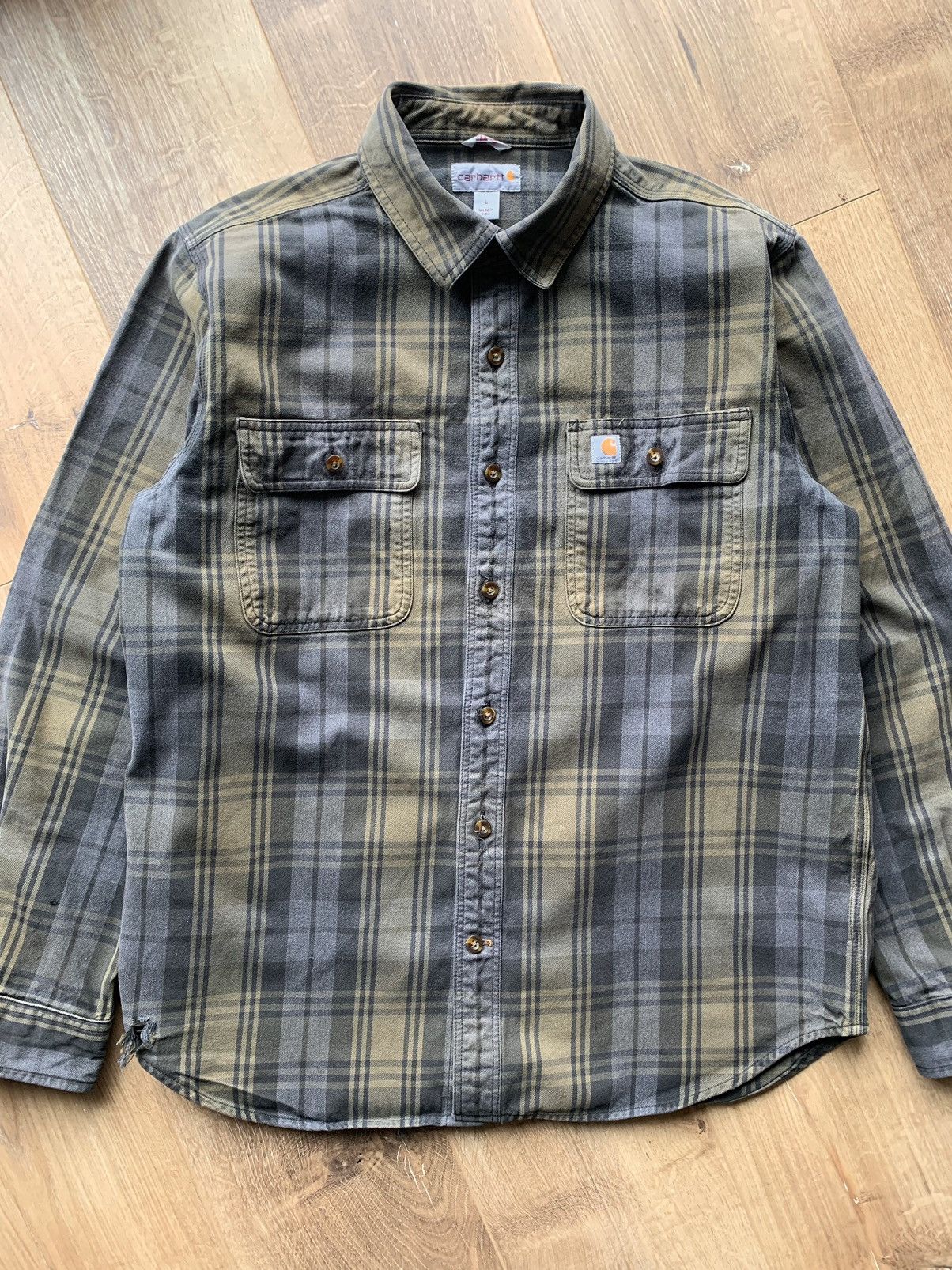 Carhartt × Vintage Vintage Carhartt EMEA Hubbard Plaid Shirt Size US L / EU 52-54 / 3 - 3 Thumbnail