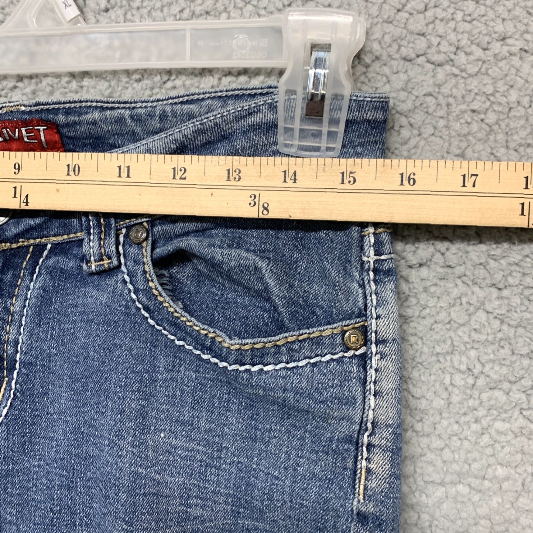 Denime Red Rivet Jeans Women’s 7 Blue Low Rise Skinny Denim Pockets Embroidered Flap 5-Pocket Size 28" / US 6 / IT 42 - 4 Thumbnail