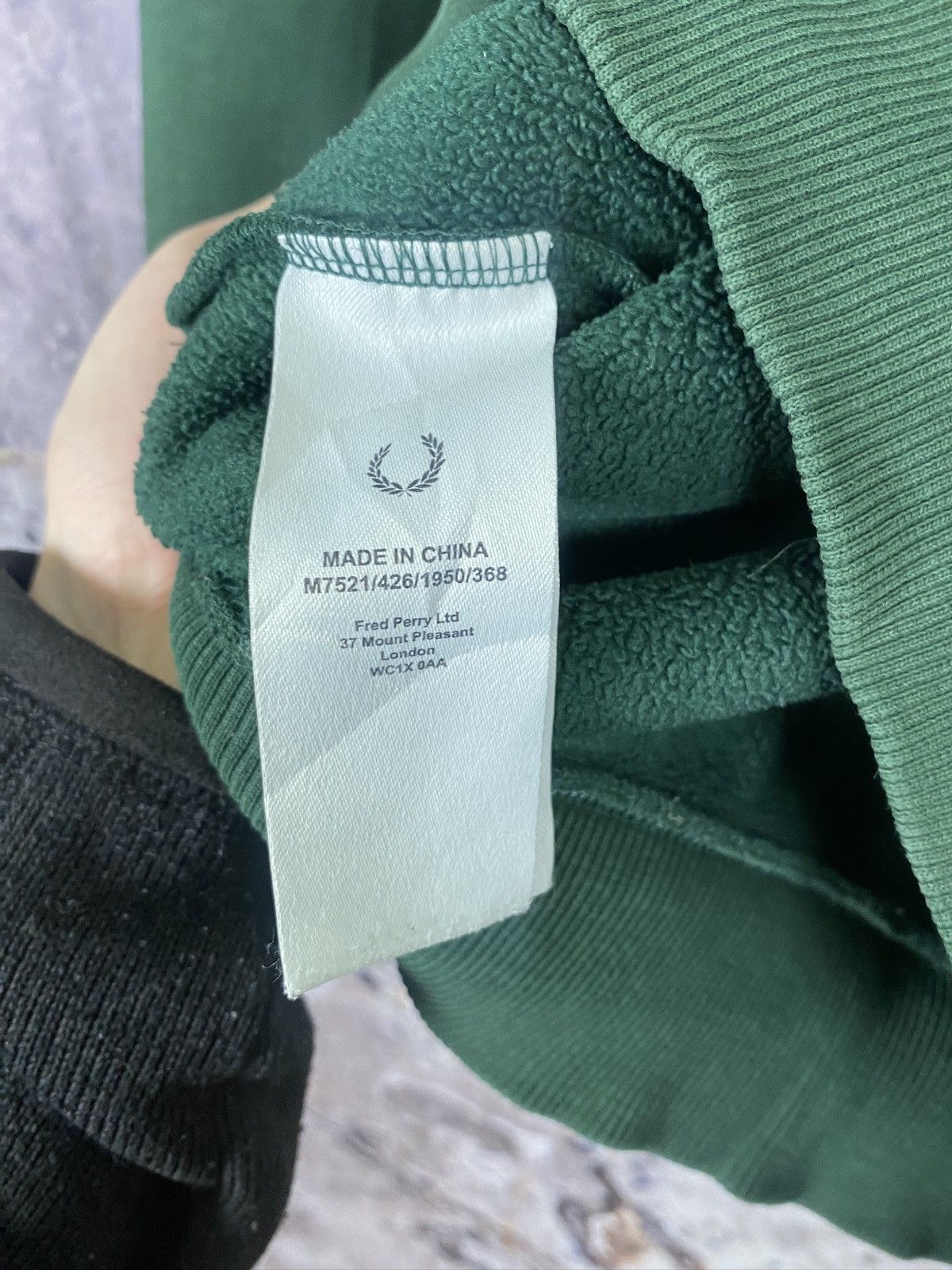 Fred Perry Men’s Fred Perry Big Logo Sweatshirt Vintage Size S Size US S / EU 44-46 / 1 - 8 Thumbnail