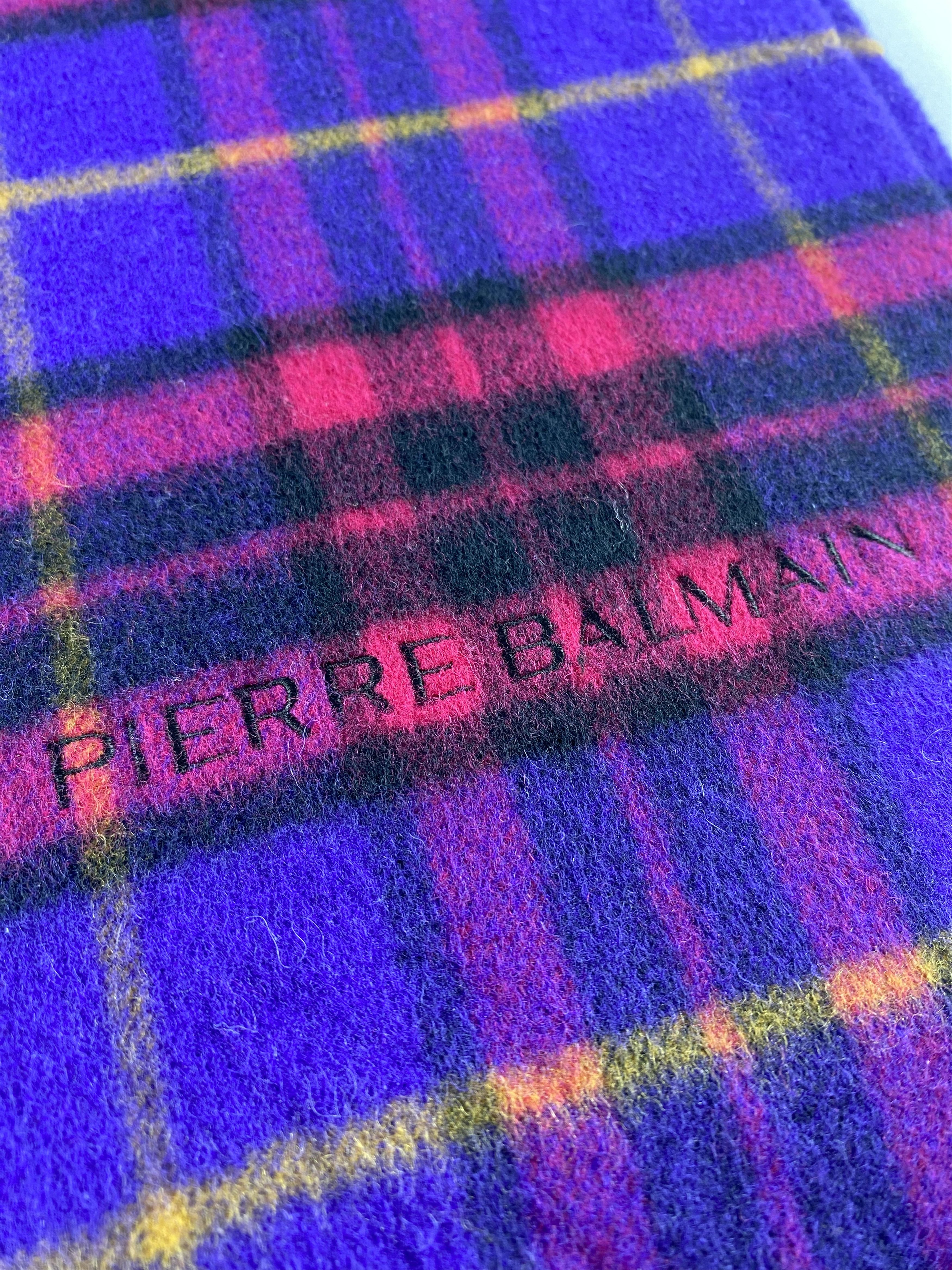 Pierre Balmain Pierre Balmain Scarf / Muffler / Neckwear - WW1821 Size ONE SIZE - 4 Thumbnail