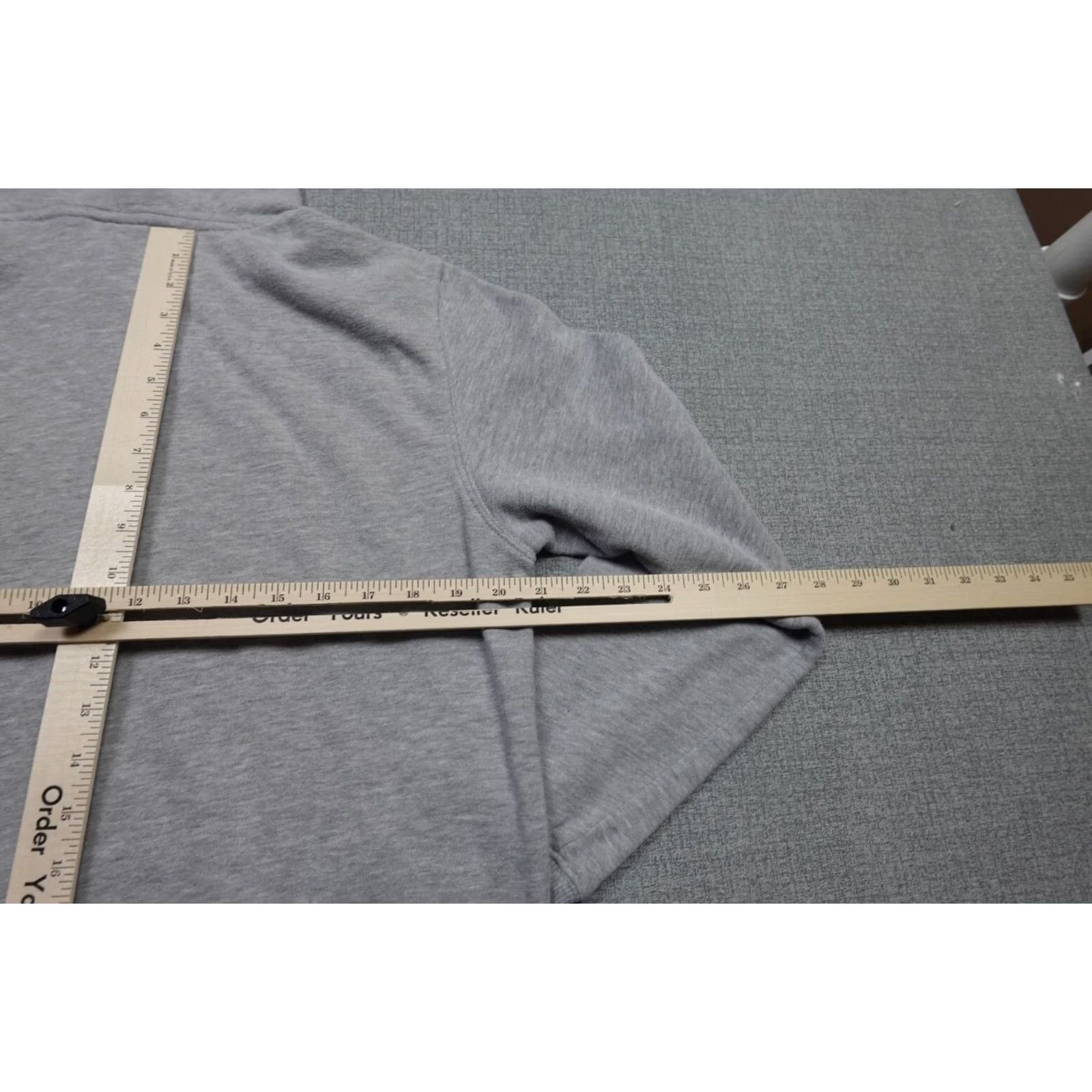 The North Face The North Face Sweatshirt Men Medium Gray Fleece Hoodie Graphic Print Pullover Outdoor Hiking Size US M / EU 48-50 / 2 - 7 Thumbnail