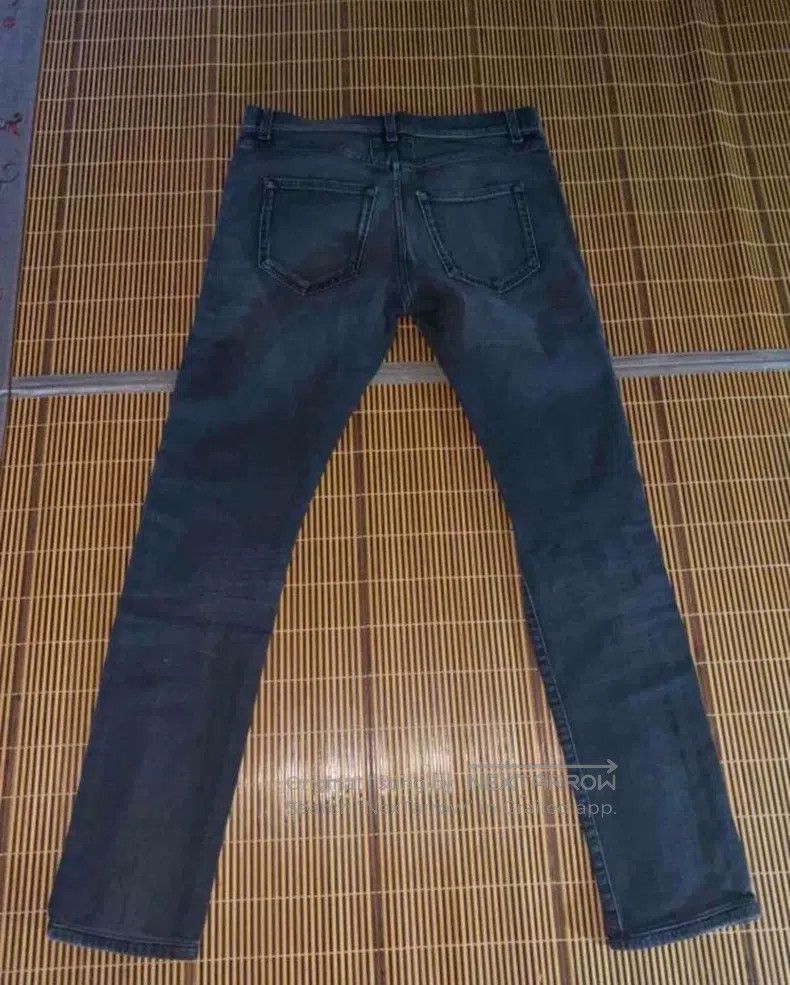Saint Laurent Paris Knee-damaged denim pants, size 30 i