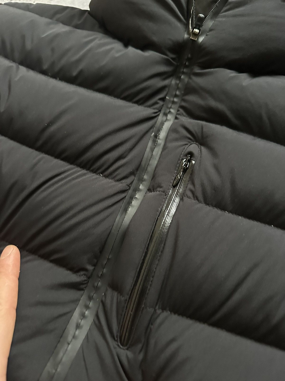 Moncler Moncler Herbe Hooded Short Down Jacket Size 3 Size M / US 6-8 / IT 42-44 - 14 Thumbnail