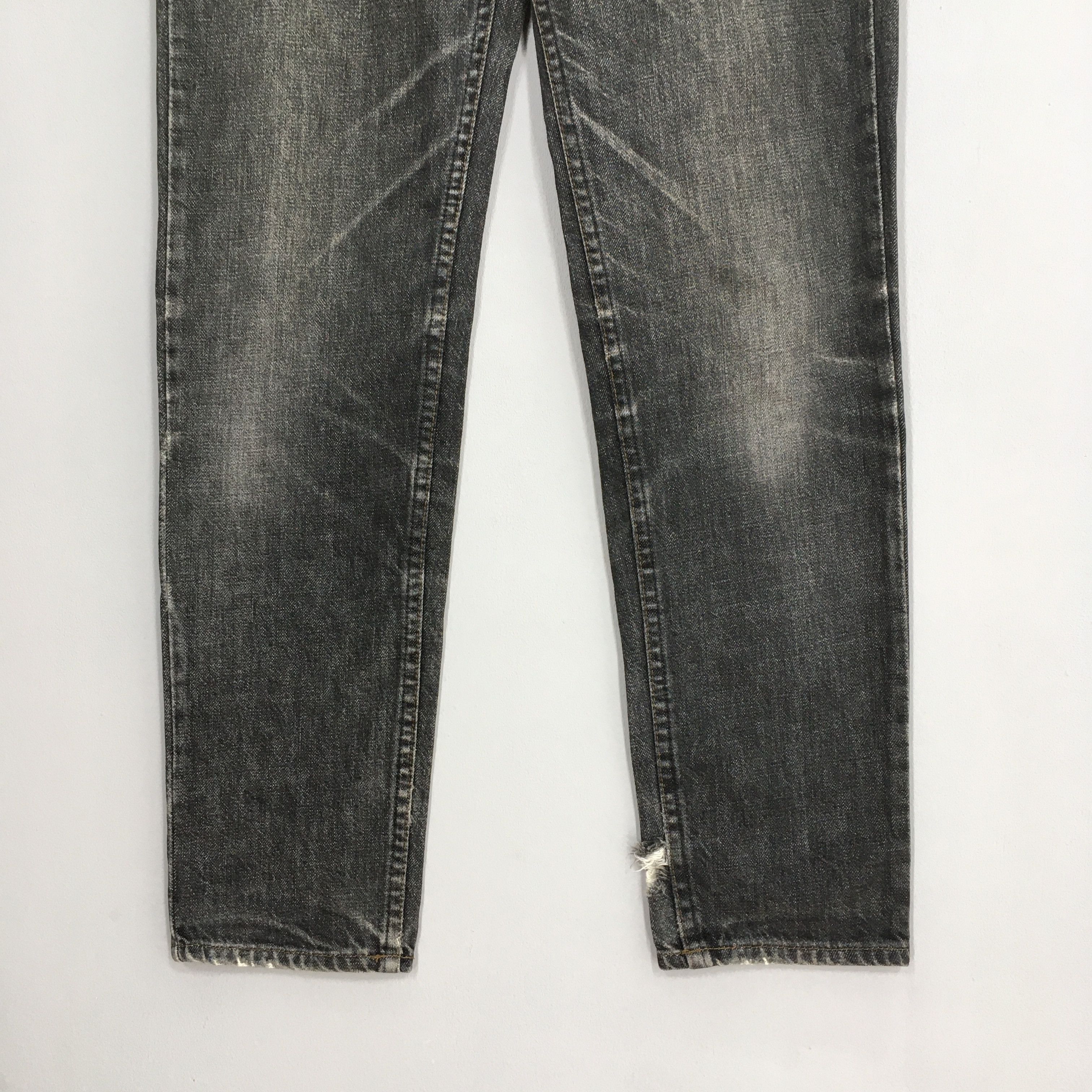 Jean × Levi's × Vintage Size 30x31 Vintage Levi's 603 Faded Black Jeans Size US 30 / EU 46 - 4 Thumbnail