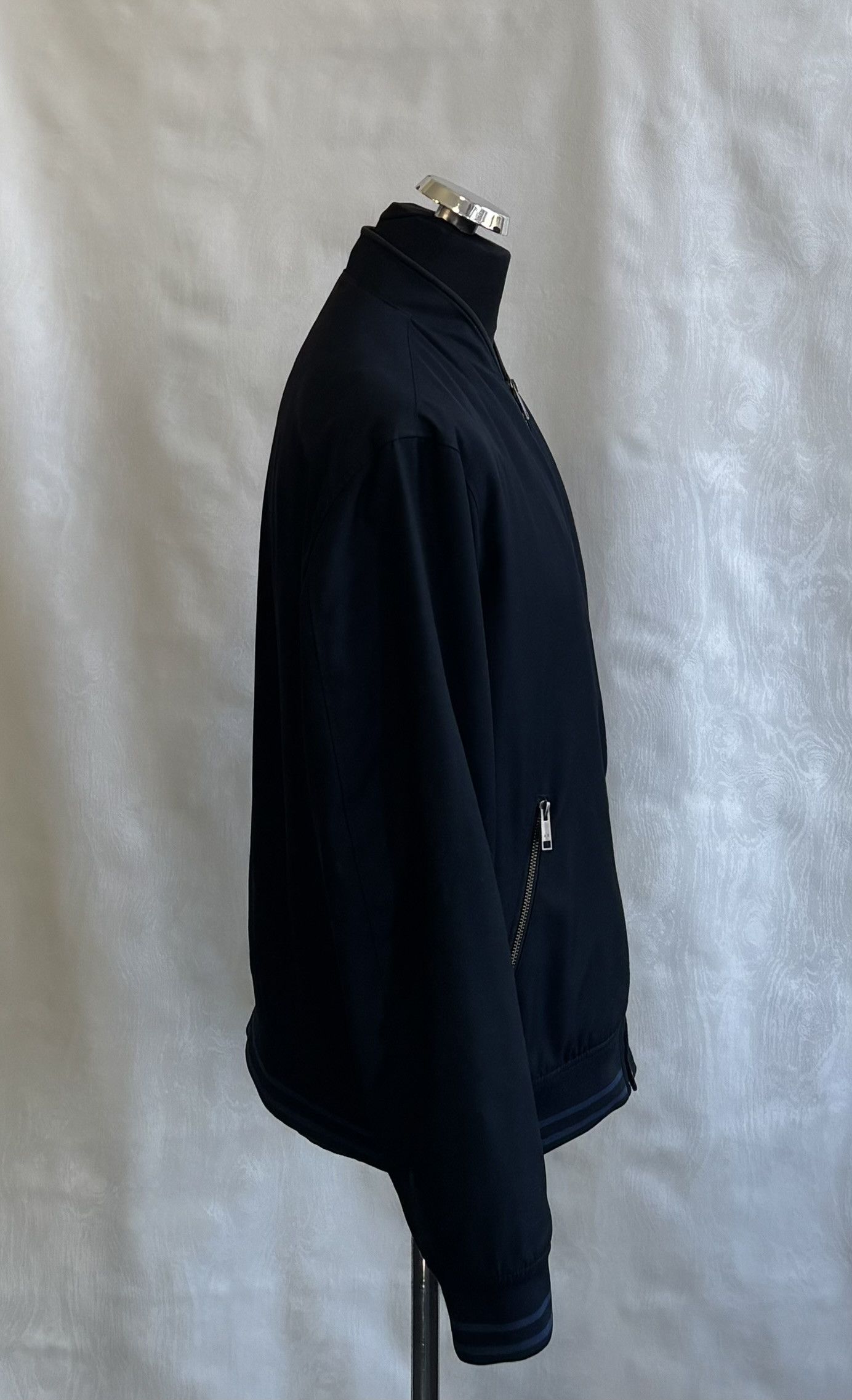 Armani Exchange Armani Exchange bomber jacket size XL Size US XL / EU 56 / 4 - 4 Thumbnail