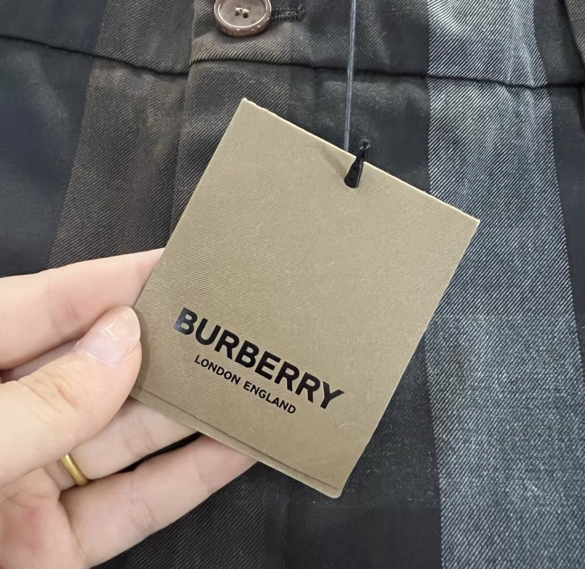 Burberry Burberry Classic Stripe Printed Pants J41 Size US 34 / EU 50 - 3 Thumbnail