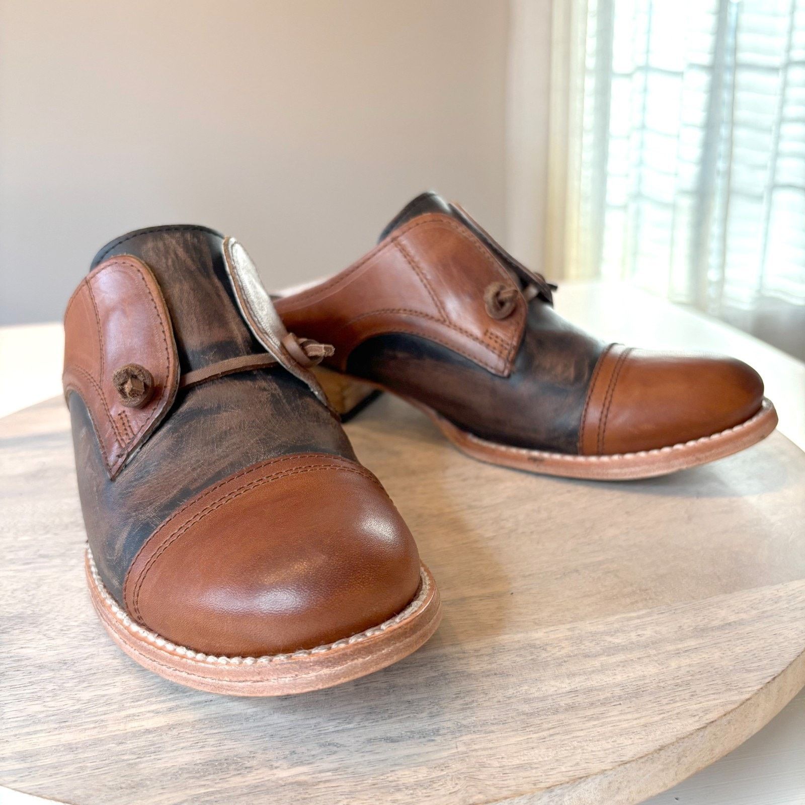 FREEBIRD Freebird Malena Mule Women's 9 Cognac Leather Oxford Shoes Size US 9 / IT 39 - 3 Thumbnail
