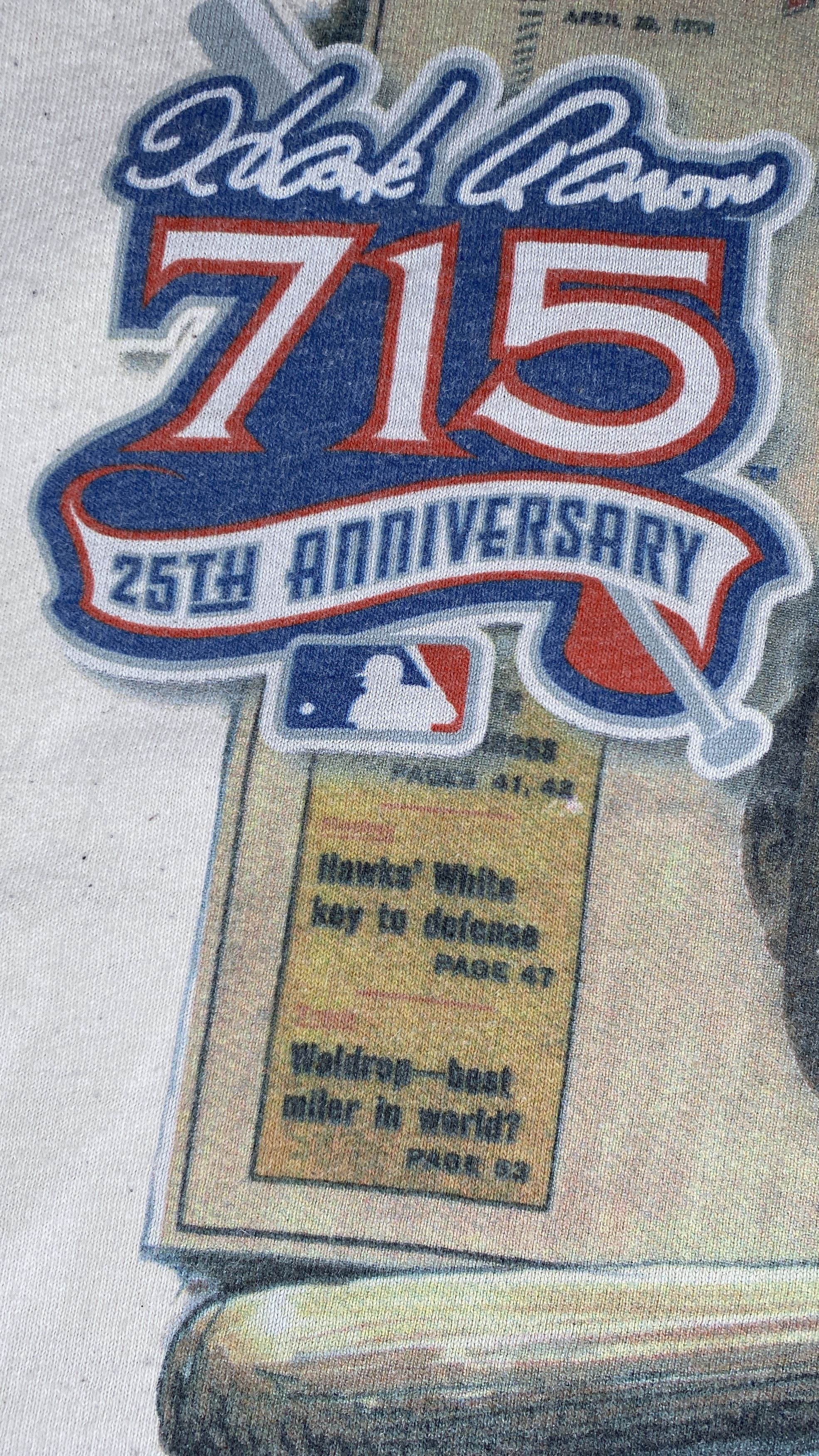 MLB Vintage 1999 Hank Aaron 715 HR 25th Anniversary Tee Size US L / EU 52-54 / 3 - 3 Thumbnail