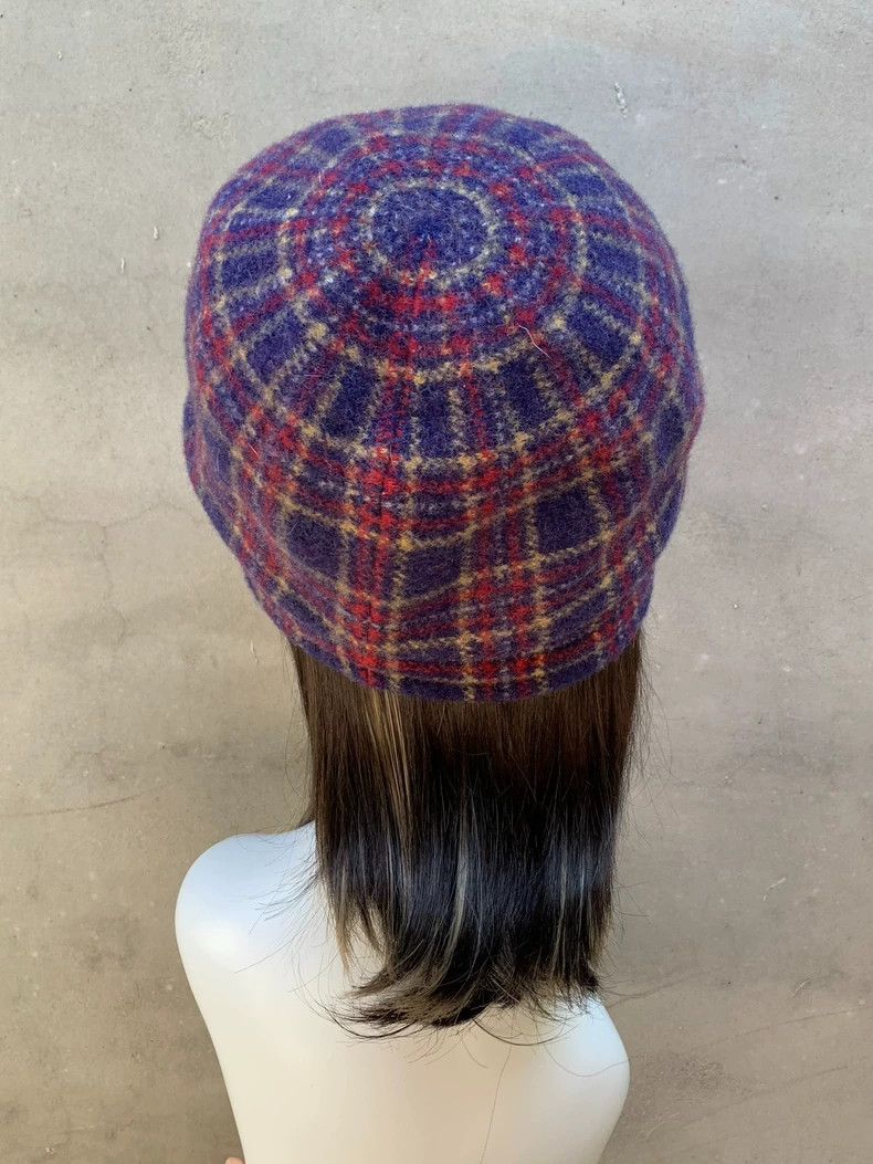 Vivienne Westwood Vivienne Westwood Old newspaper boy's hat Size ONE SIZE - 3 Thumbnail