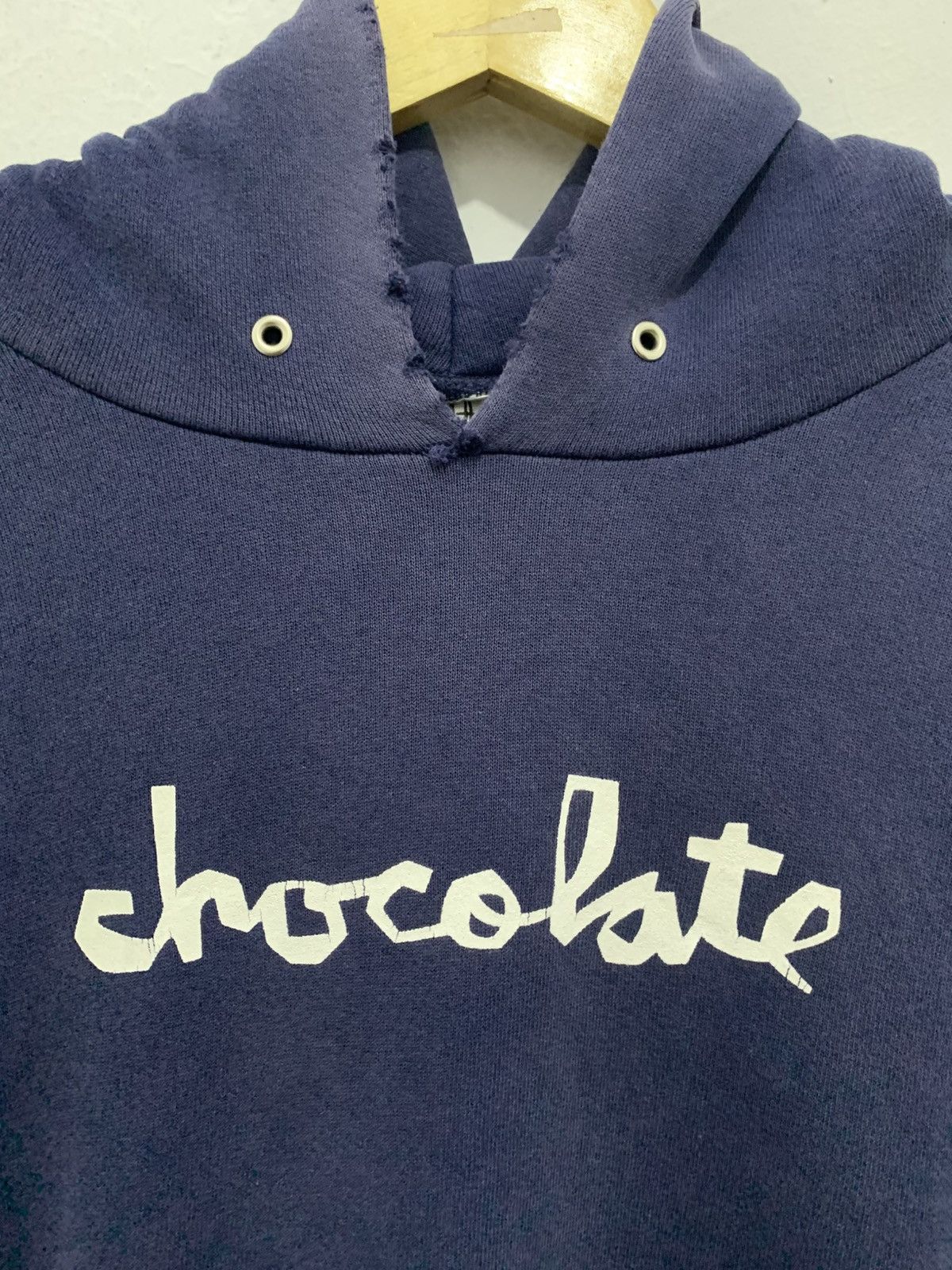 Chocolate × Girl Skateboards ❌️SOLD❌️ Vintage 90s Chocolate Skateboard "Chunk" Distressed Size US XL / EU 56 / 4 - 2 Thumbnail