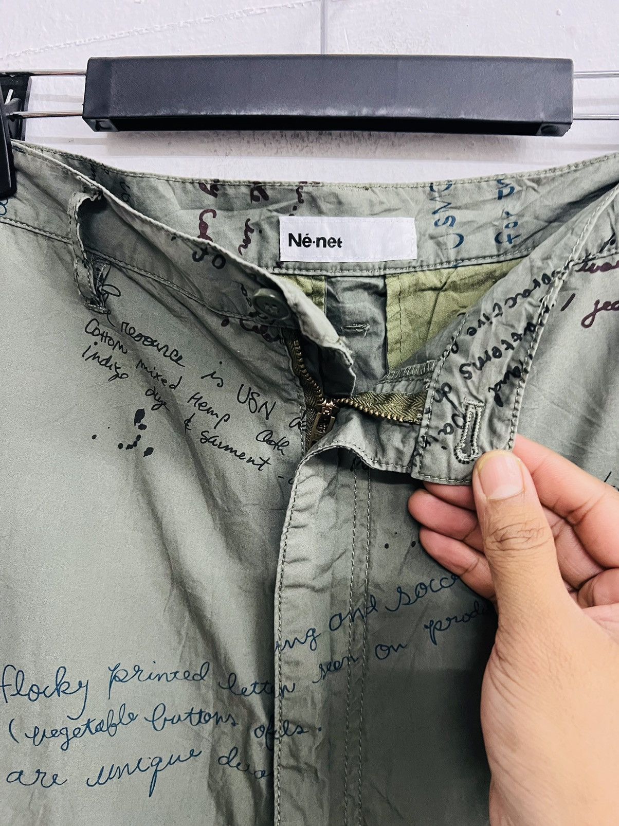 Issey Miyake RARE OG VINTAGE NE-NET ISSEY MIYAKE MILITARY CARGO SHORT Size US 30 / EU 46 - 11 Thumbnail