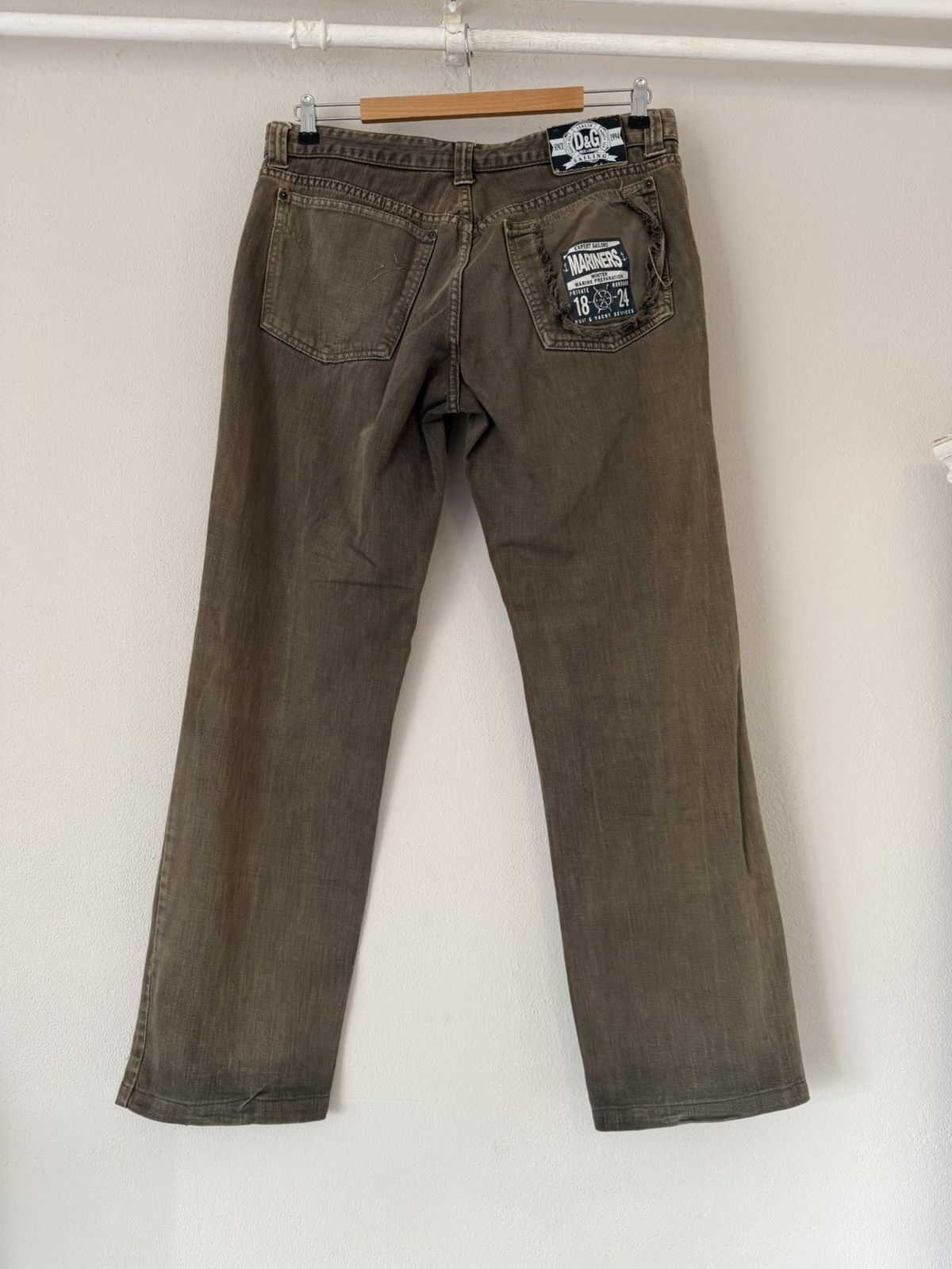 Dolce & Gabbana D&G Baggy Jeans with Nautical Patch and Side Button Detail Size US 36 / EU 52 - 14 Thumbnail