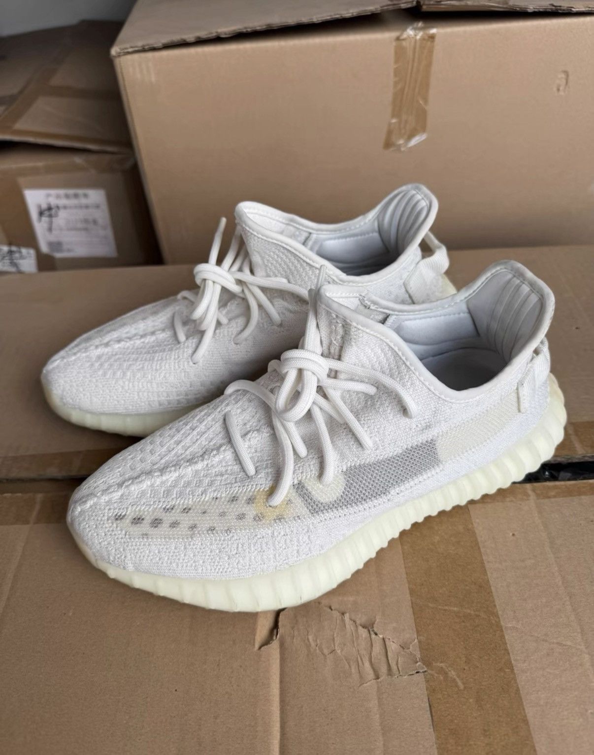 Adidas Adidas Yeezy 350 Bone 2.0 HQ6316 K37 Size US 8 / EU 41 - 7 Thumbnail