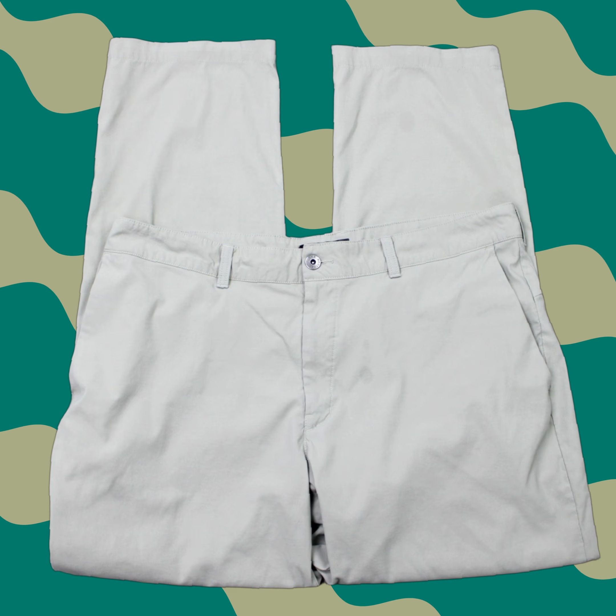 The North Face The North Face Pants Men 38x32 Beige Water Resistant Hiking Outdoor Straight Leg Regular Size 38 Men Size US 38 / EU 54 - 1 Thumbnail