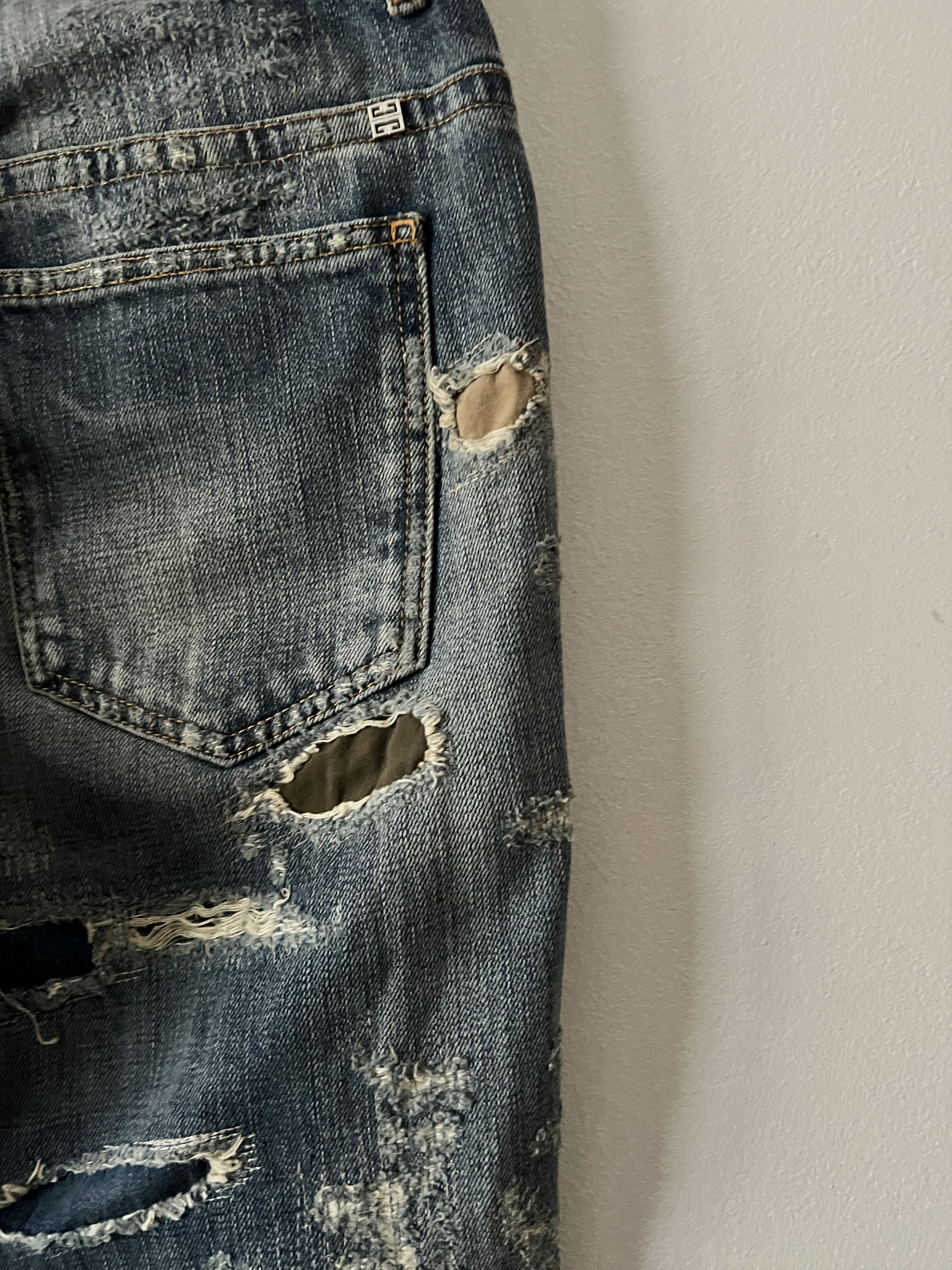 Givenchy BNWT Matthew Williams Jeans Distressed Moleskin Size US 32 / EU 48 - 10 Thumbnail