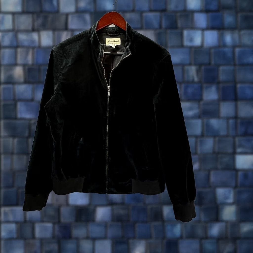 Eddie Bauer Eddie Bauer Jacket Womens XL Black Velour Full Zip Lined Pockets Ribbed Cuffs Size XL / US 12-14 / IT 48-50 - 1 Thumbnail