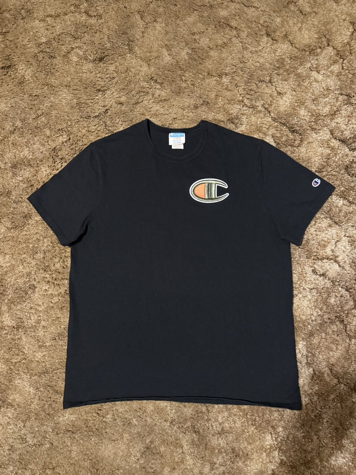 Champion Champion Thread Logo T-Shirt Tee Black XLarge Size US XL / EU 56 / 4 - 1 Thumbnail