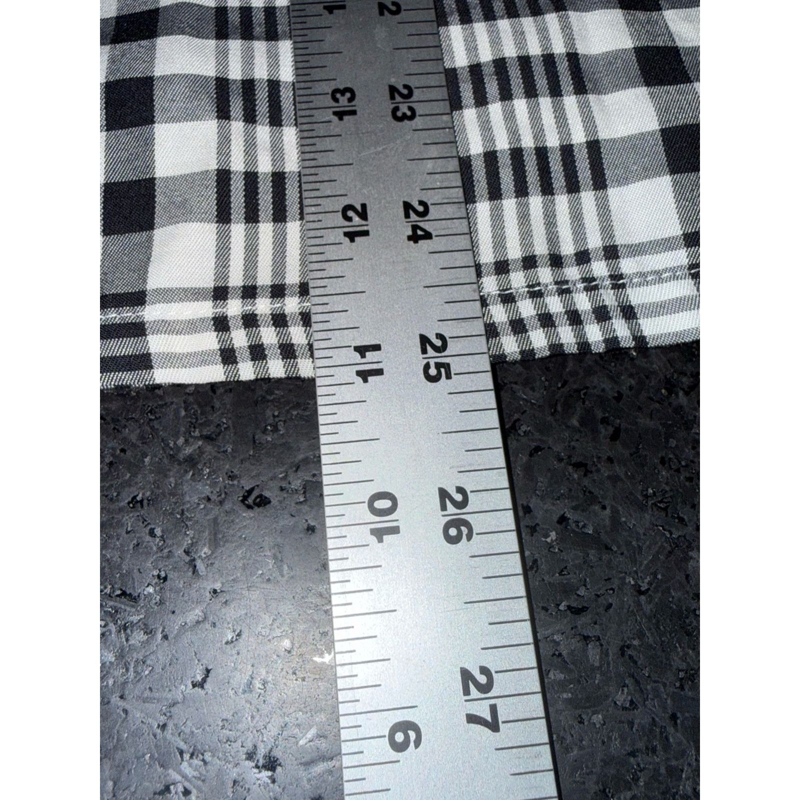 Ann Taylor Ann Taylor Black White Wrap Plaid Pencil Skirt 8 FULLY LINED Size 30" / US 8 / IT 44 - 11 Thumbnail