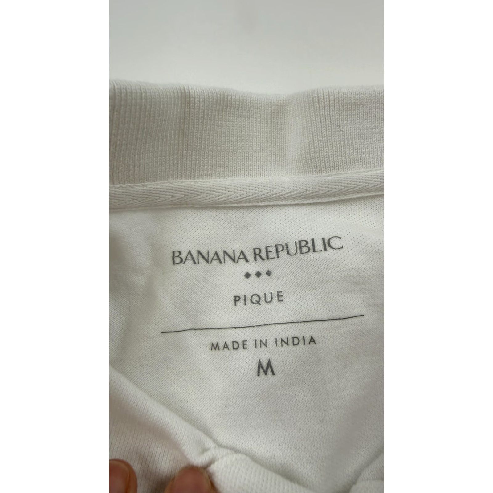 Banana Republic VINTAGE Banana Republic Polo Shirt Mens M White Pique Zebra Logo Patch Safari Patch Casual Mens Medium Short Sleeve Cotton Size US M / EU 48-50 / 2 - 5 Thumbnail