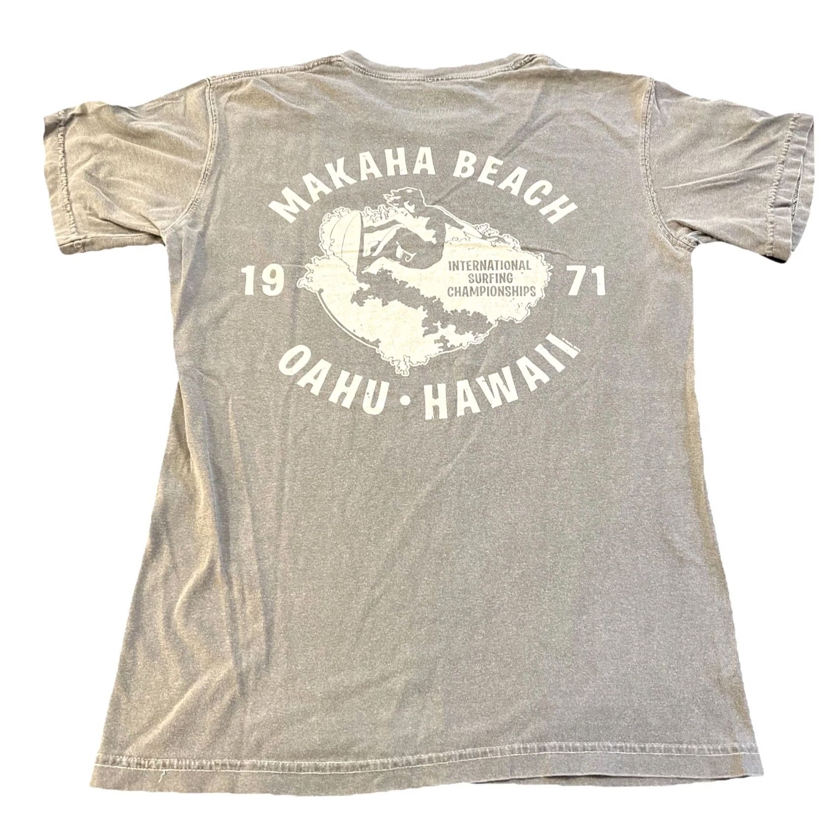 Vintage VINTAGE Malibu Shirts Makaha Beach International Surfing Championships Oahu HI 1971 SHIRT Small Gray Mens S Graphic Tee Hawaii 1970s Size US S / EU 44-46 / 1 - 7 Thumbnail