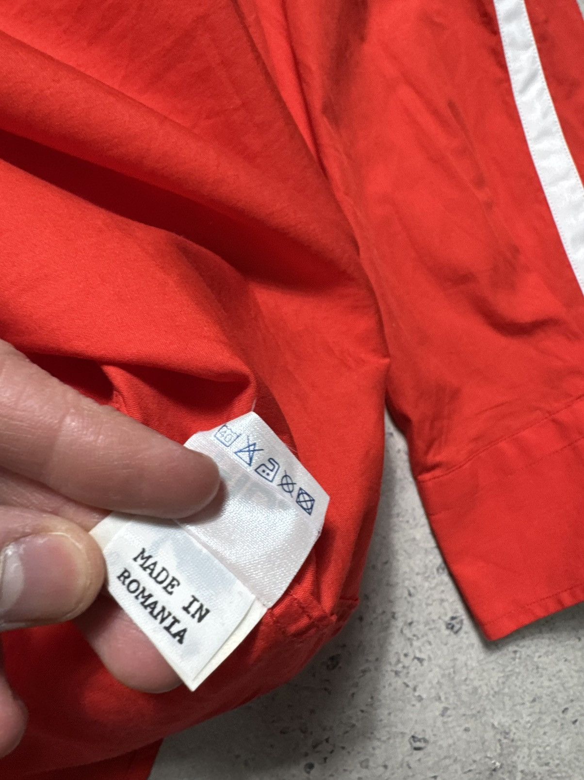 Fila Fila Ferrari Vodafone Vintage Racing Button Up Shirt Size US XL / EU 56 / 4 - 7 Thumbnail