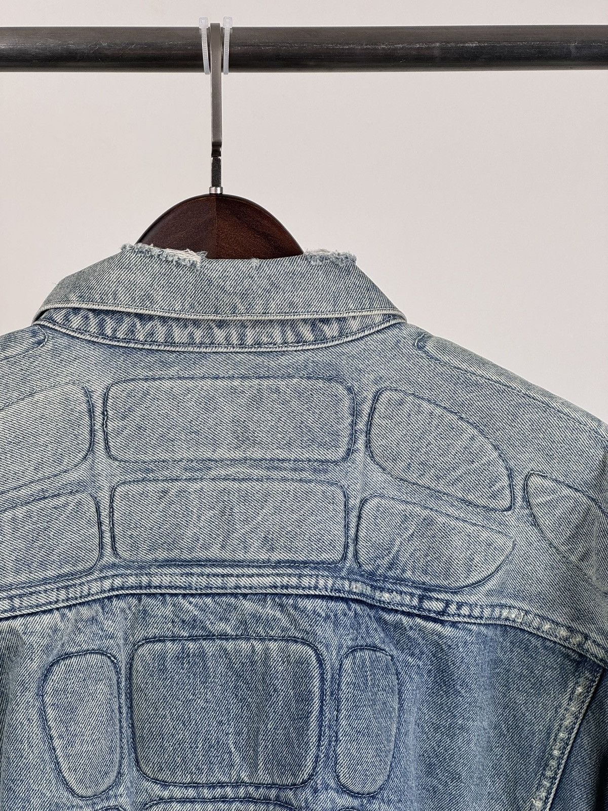 Balenciaga × Gap × Kanye West Padded Denim Jacket L Size US L / EU 52-54 / 3 - 8 Thumbnail