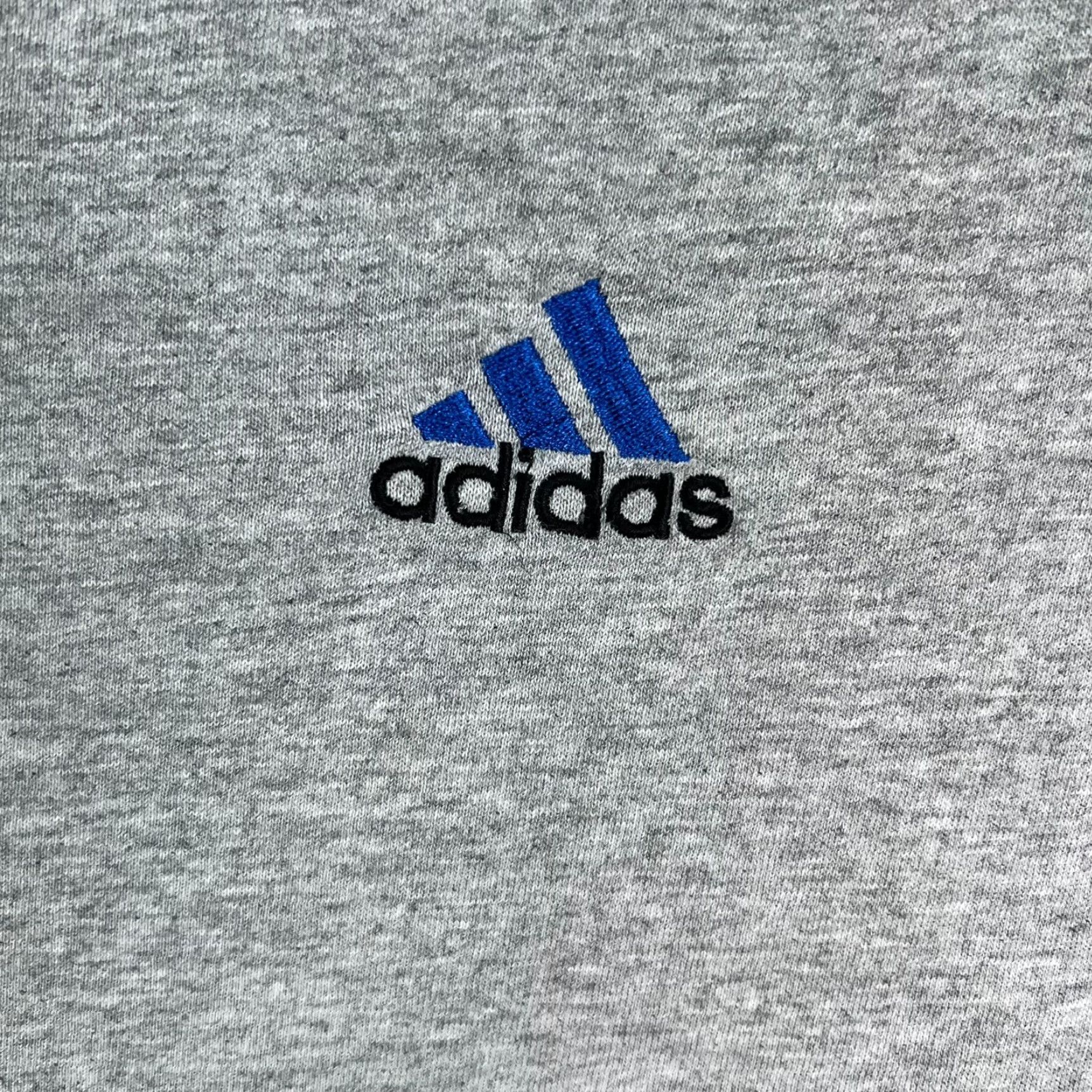 Adidas VINTAGE adidas White Label Embroidered T Shirt Mens Size L Gray Short Sleeve Size US L / EU 52-54 / 3 - 2 Thumbnail