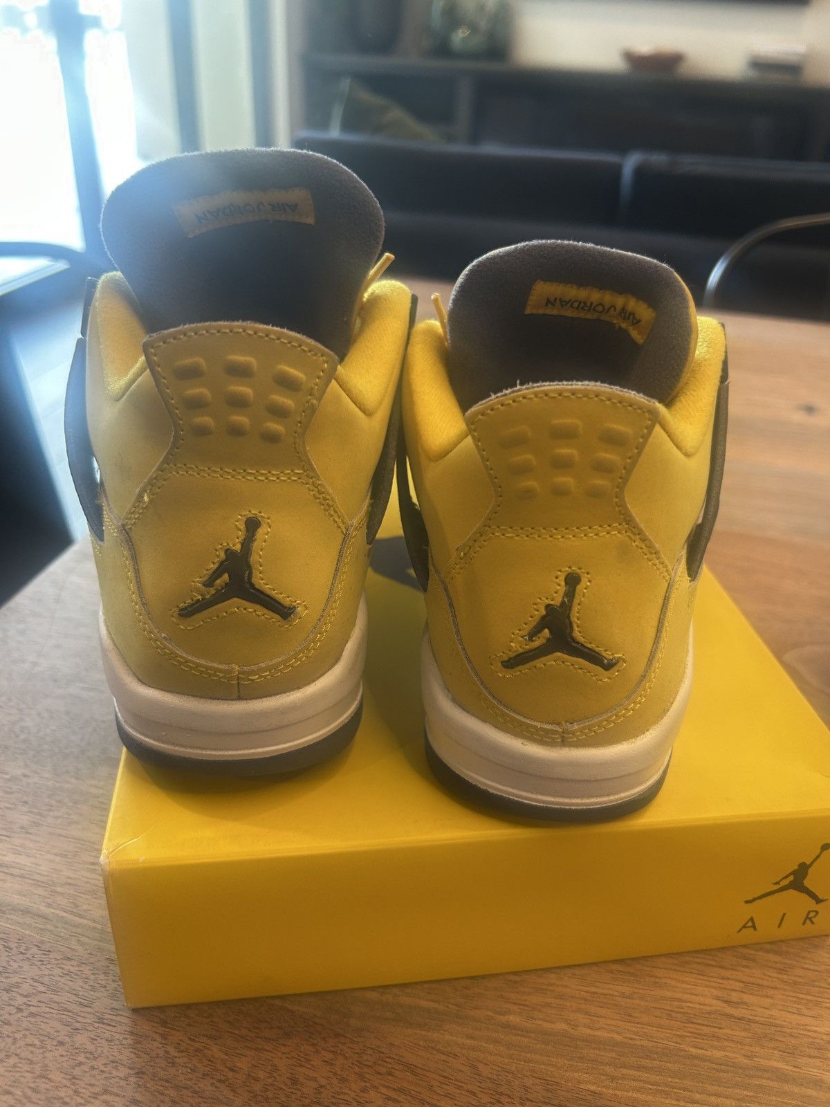 Jordan Brand Air Jordan 4 Lightning Size US 7 / EU 40 - 2 Thumbnail