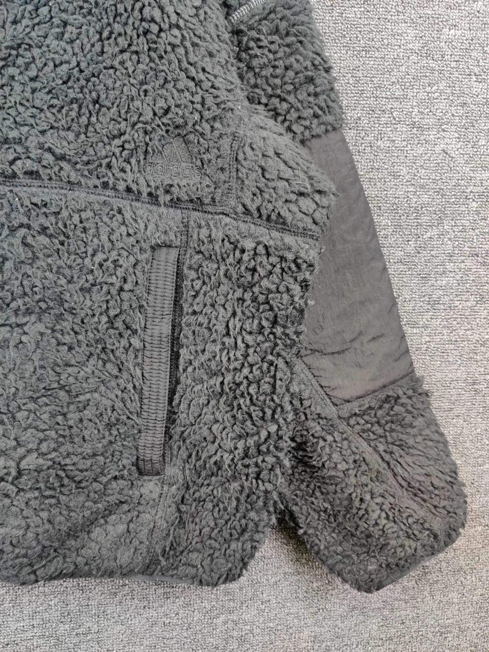 Adidas Vintage Adidas Three Stripes Sherpa Fleece Jacket Size US L / EU 52-54 / 3 - 3 Thumbnail