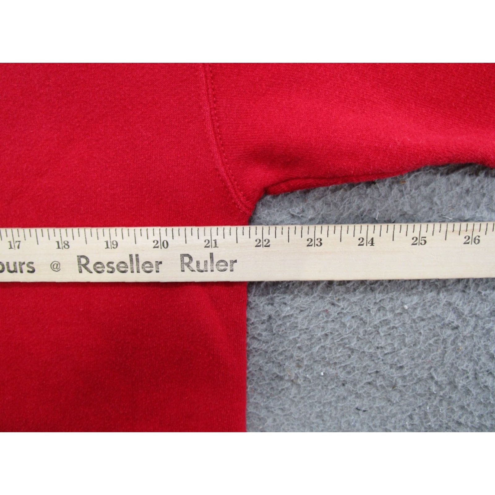 Jerzees VINTAGE Wisconsin Badgers Rose Bowl Embroidered Sweatshirt Size L USA Made Sweatshirt Mens Red 1994 Embroidered USA Rose Bowl Size US L / EU 52-54 / 3 - 6 Thumbnail