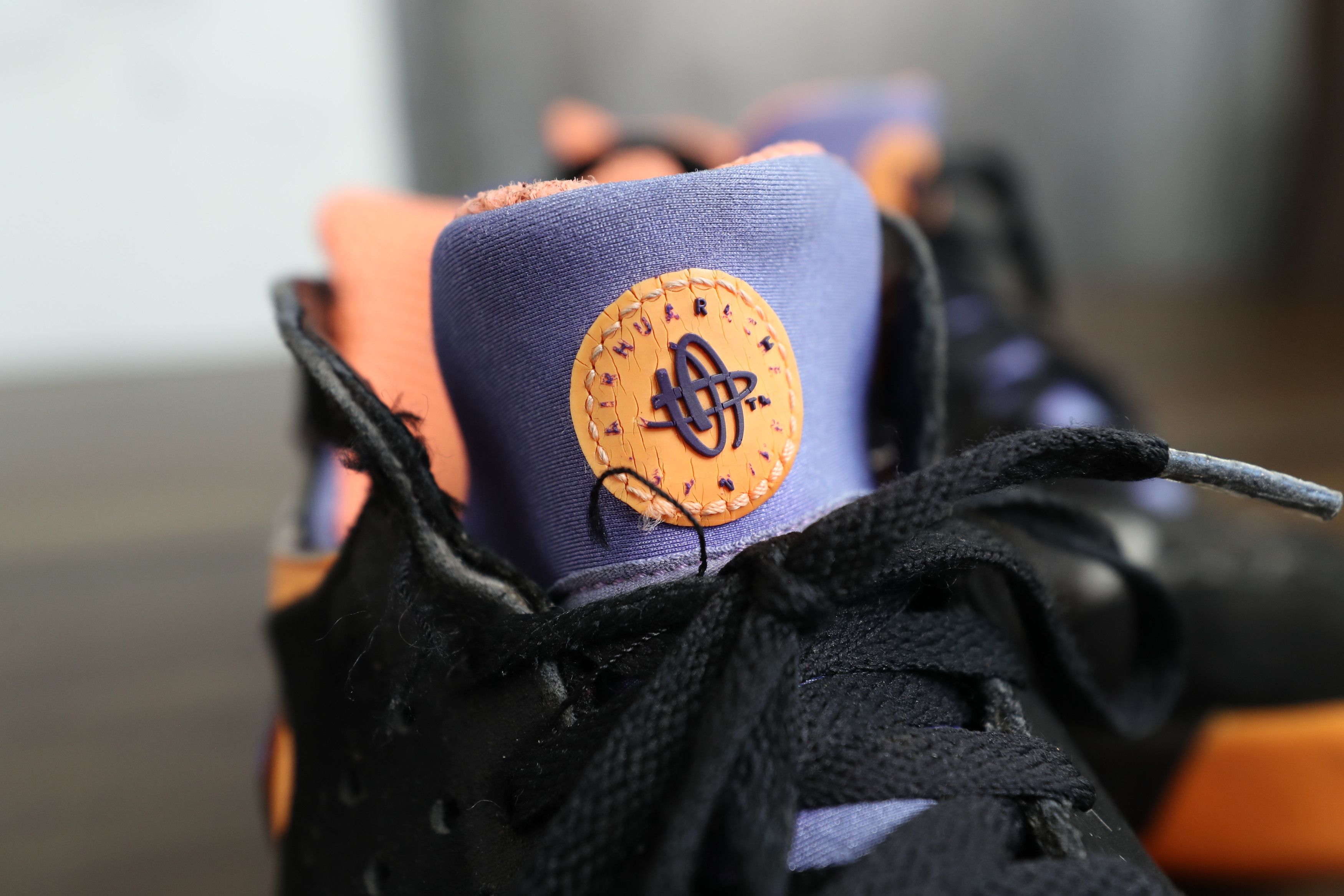 Nike Nike Air Tech Challenge Huarache Suns (10.5) Size US 10.5 / EU 43-44 - 13 Thumbnail