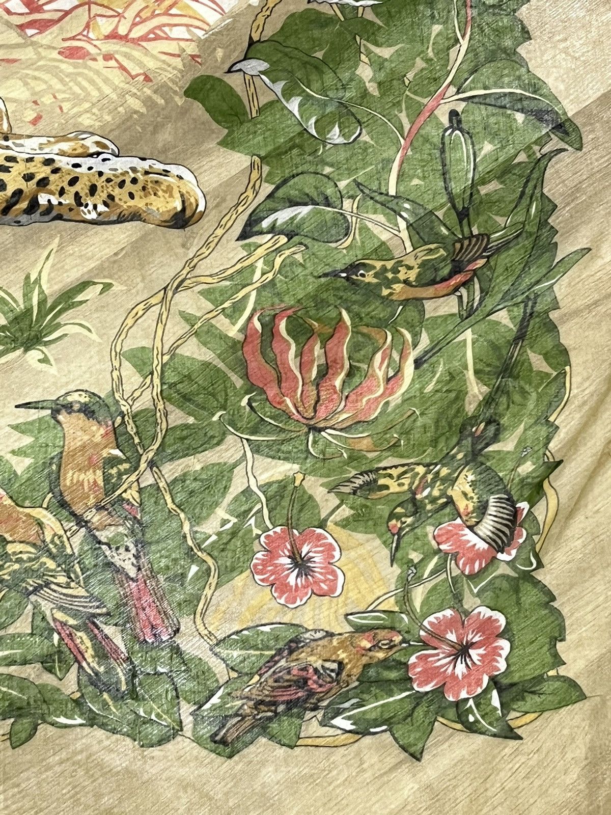 GOA VERYRARE🔥Vintage GOA LEOPARD COUPLE Flora & Fauna Big Scarf Size ONE SIZE - 10 Thumbnail