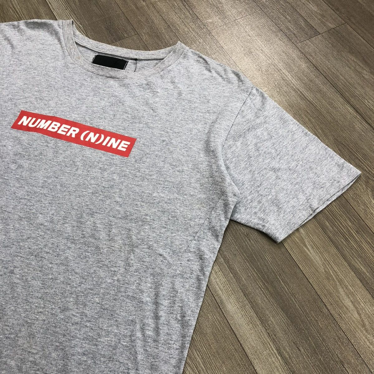 Japanese Brand × Number (N)ine × Takahiromiyashita The Soloist. Vintage Number (N)ine Spell Out Logo Box Tee Size US L / EU 52-54 / 3 - 4 Thumbnail