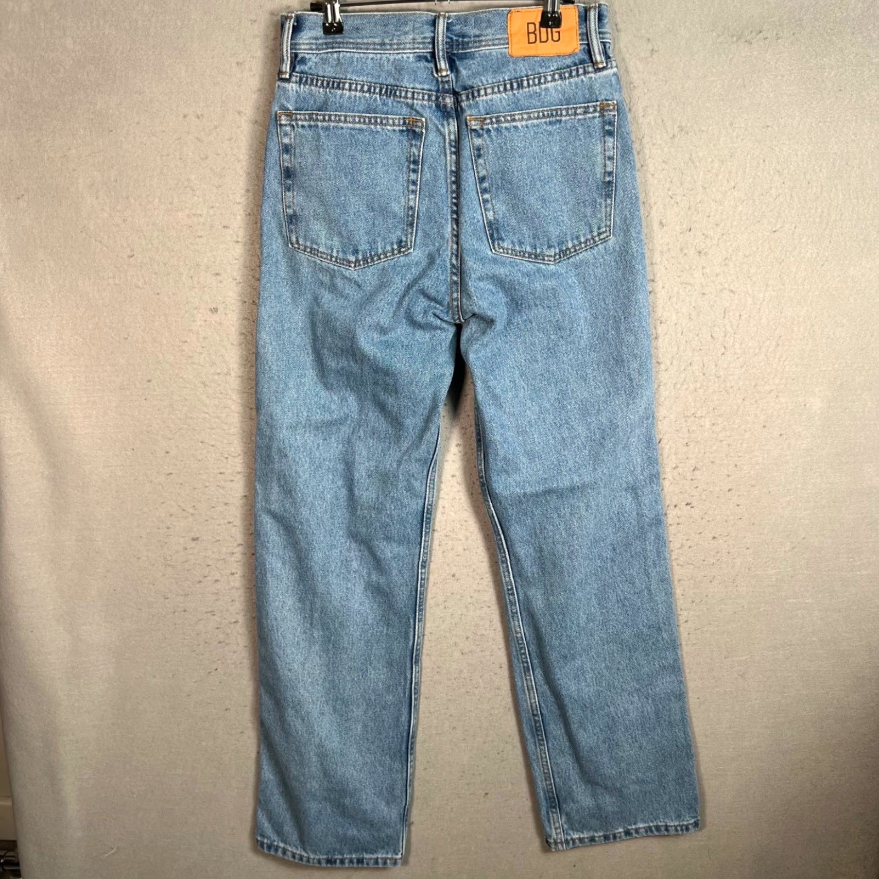 Bdg BDG Jeans Mens 30 Straight Light Wash Denim 100% Cotton Zip Mid Rise 32 Inseam Blue 5-Pocket Size US 30 / EU 46 - 2 Thumbnail