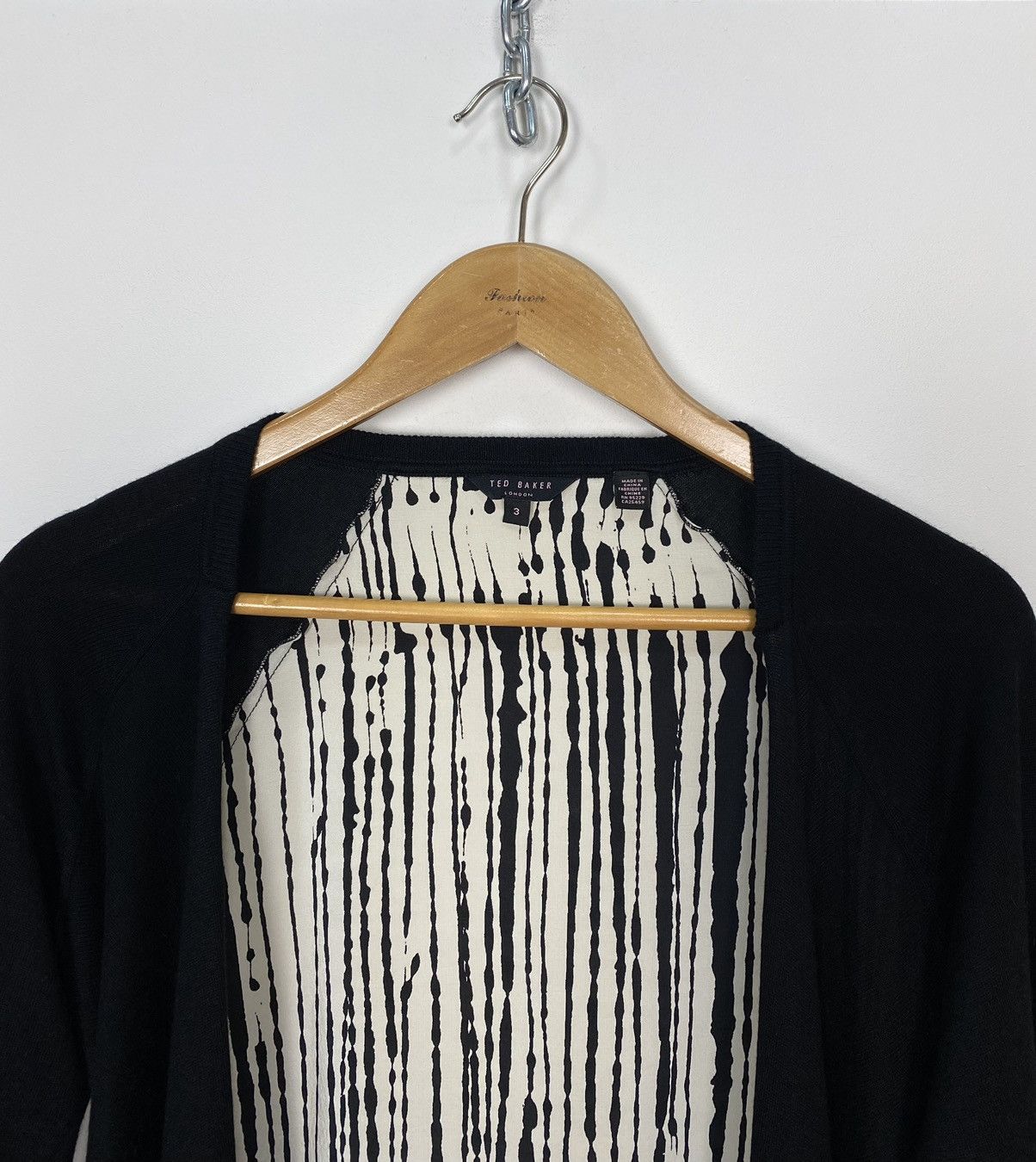 Ted Baker TED BAKER SZ 3 M BLACK FINE KNIT SILK/ANGORA BLEND CARDIGAN Size M / US 6-8 / IT 42-44 - 2 Thumbnail
